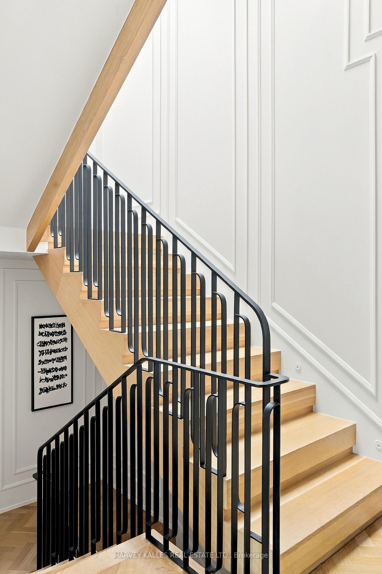 363 Bedford Park Avenue, Toronto