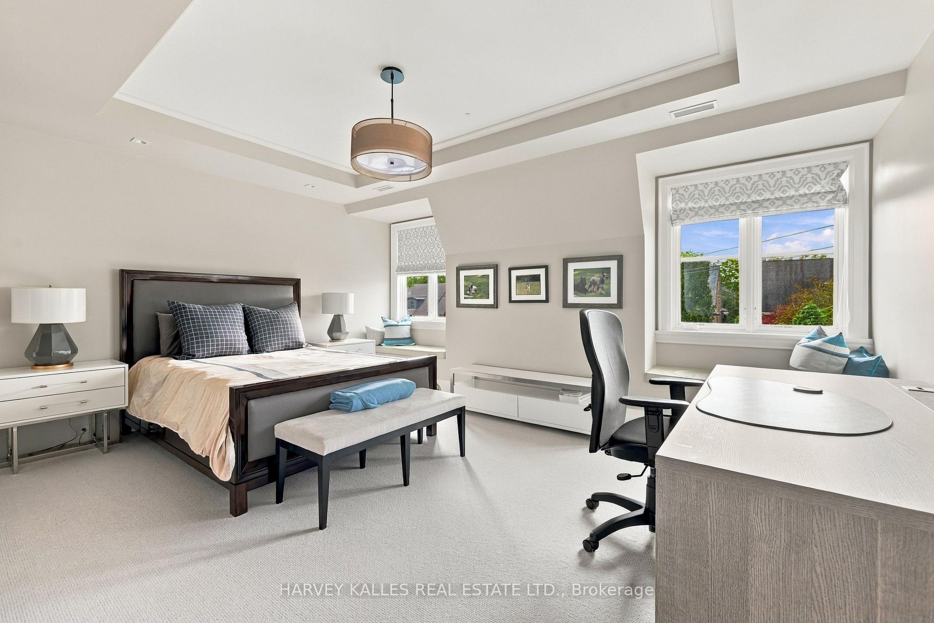 221 Dunvegan Road, Toronto
