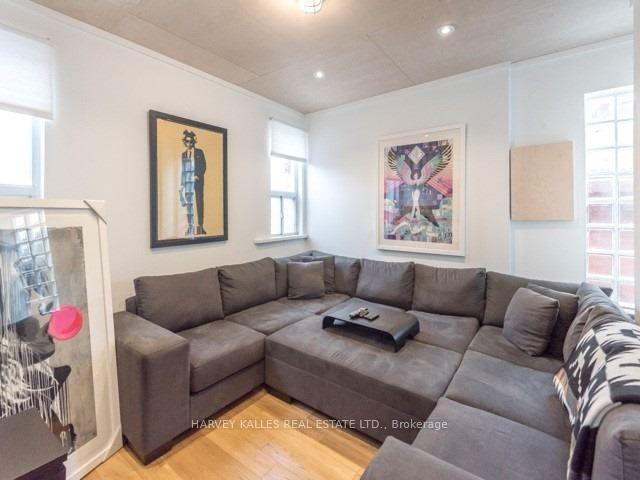 276 Ossington Avenue A, Toronto Unit: A