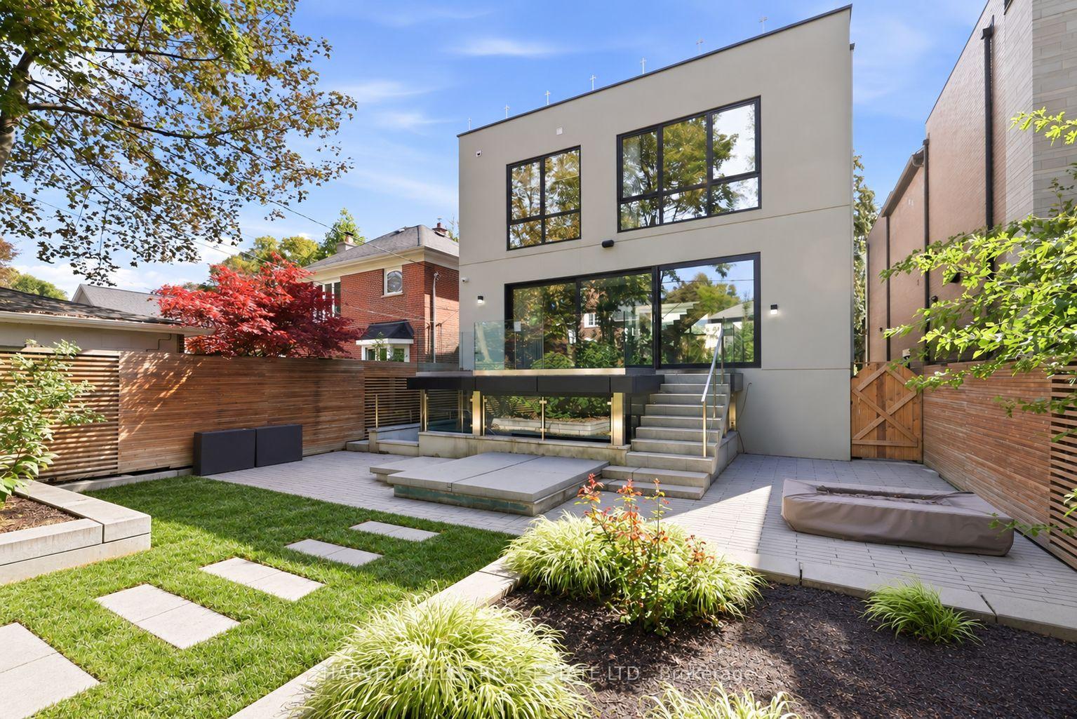 554 St Clements Avenue, Toronto