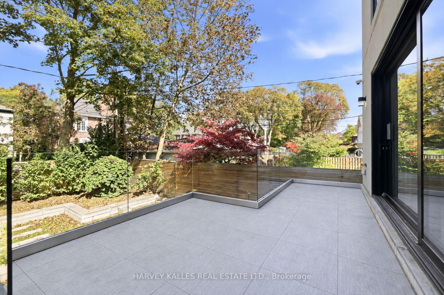 554 St Clements Avenue, Toronto