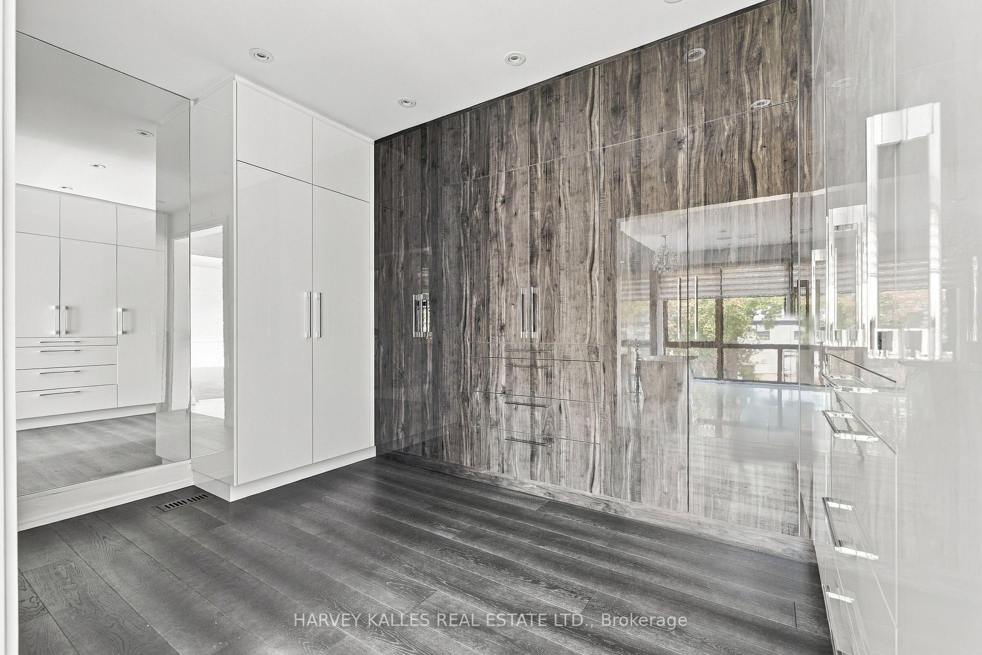 554 St Clements Avenue, Toronto