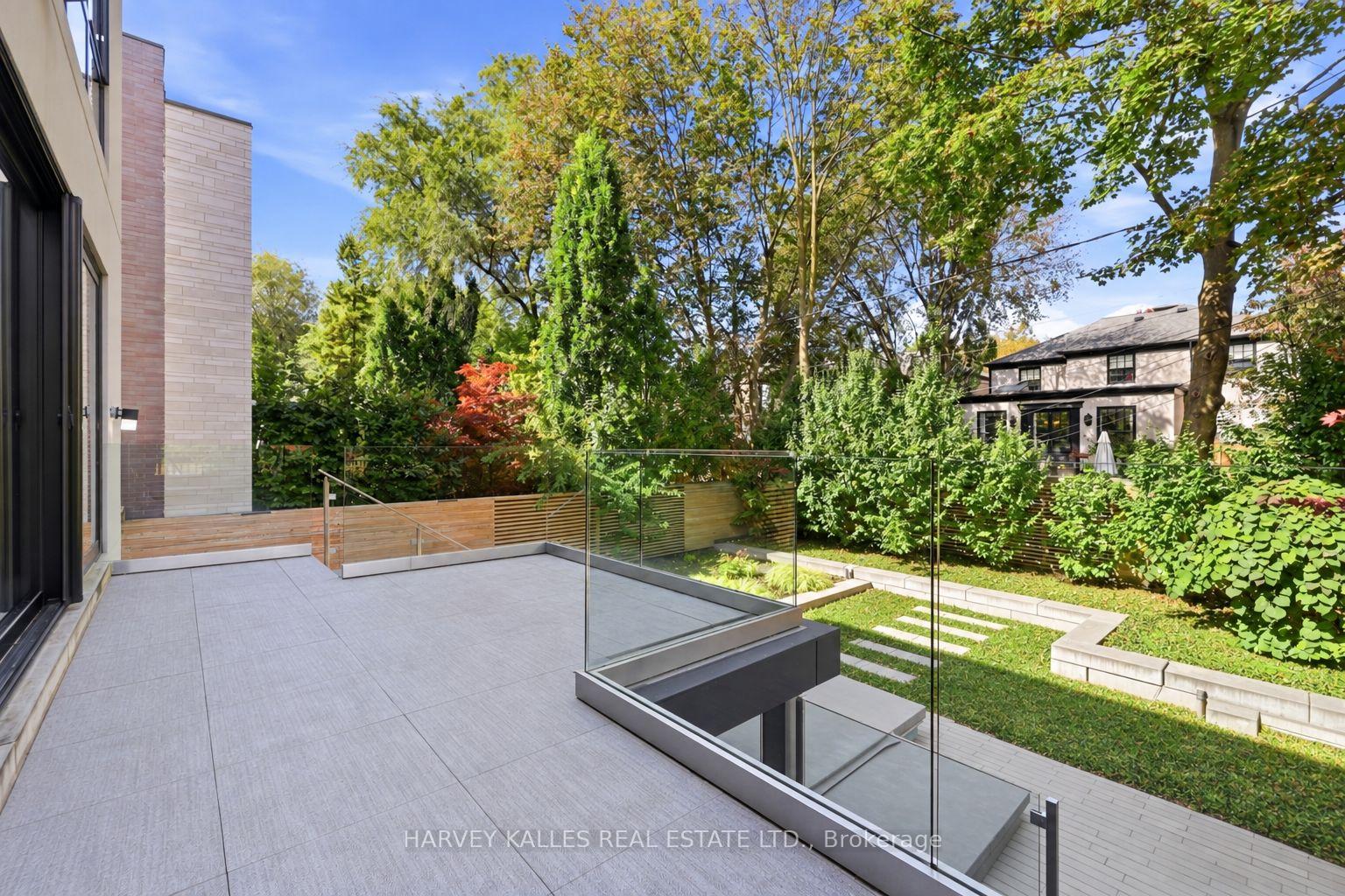 554 St Clements Avenue, Toronto