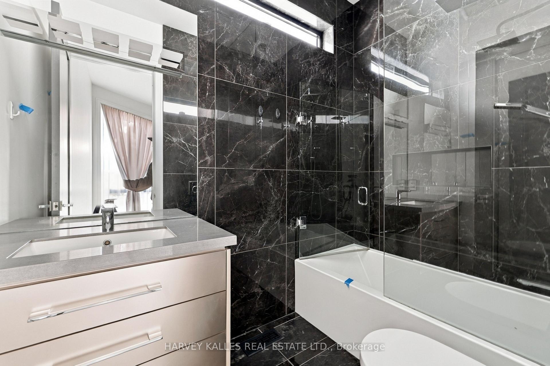 554 St Clements Avenue, Toronto