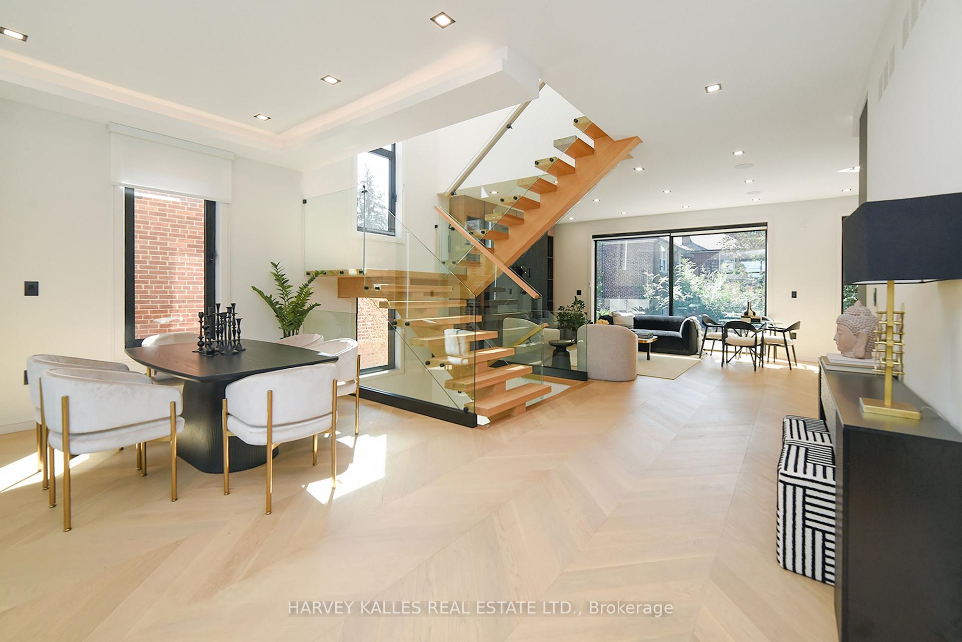 110 Mona Drive, Toronto