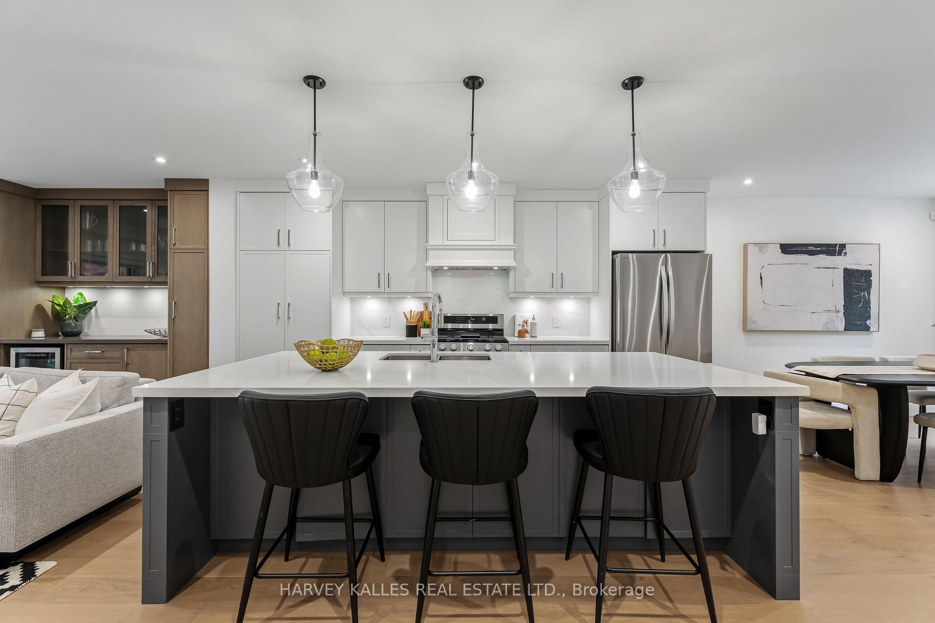 56 Glengarry Avenue, Toronto