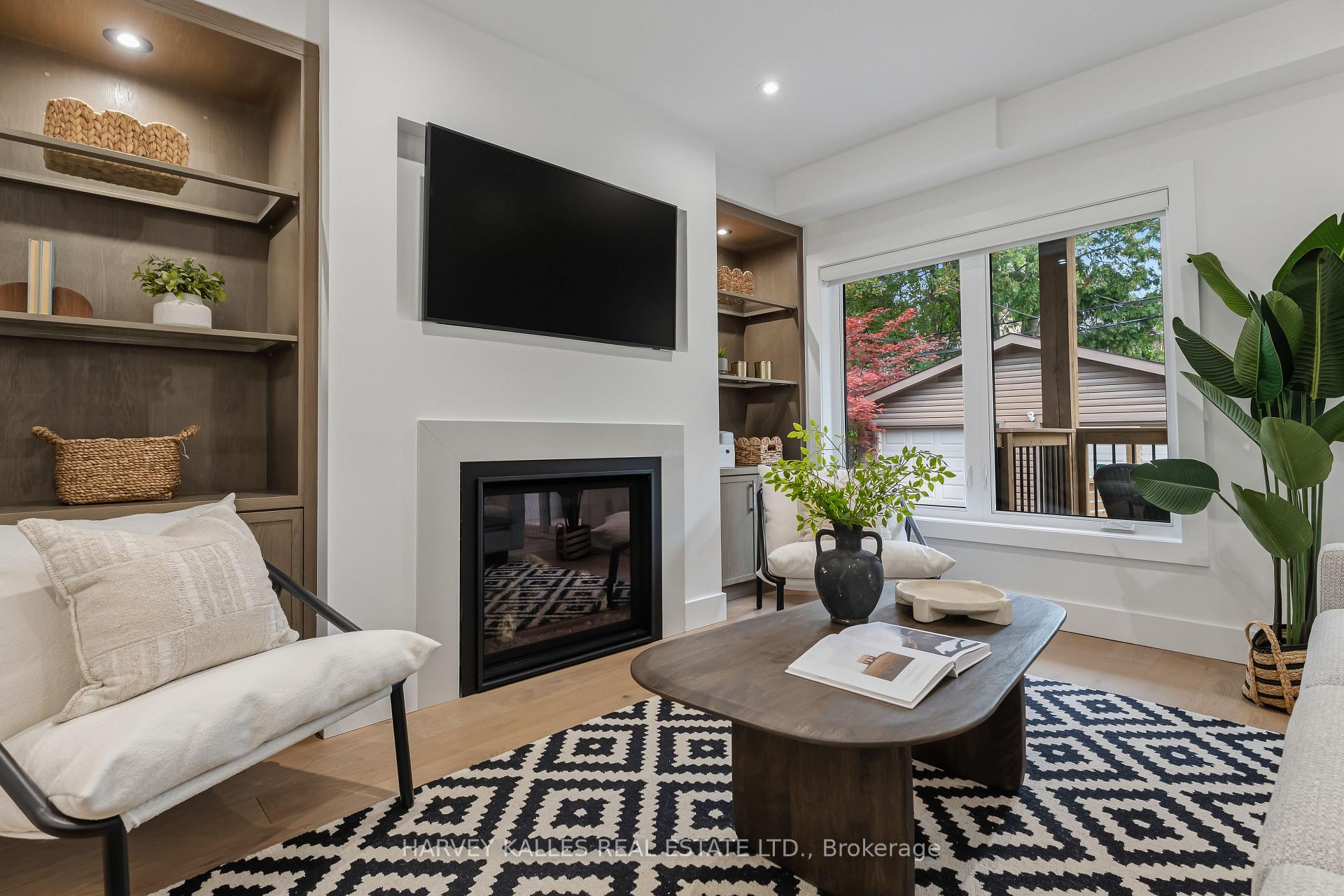 56 Glengarry Avenue, Toronto