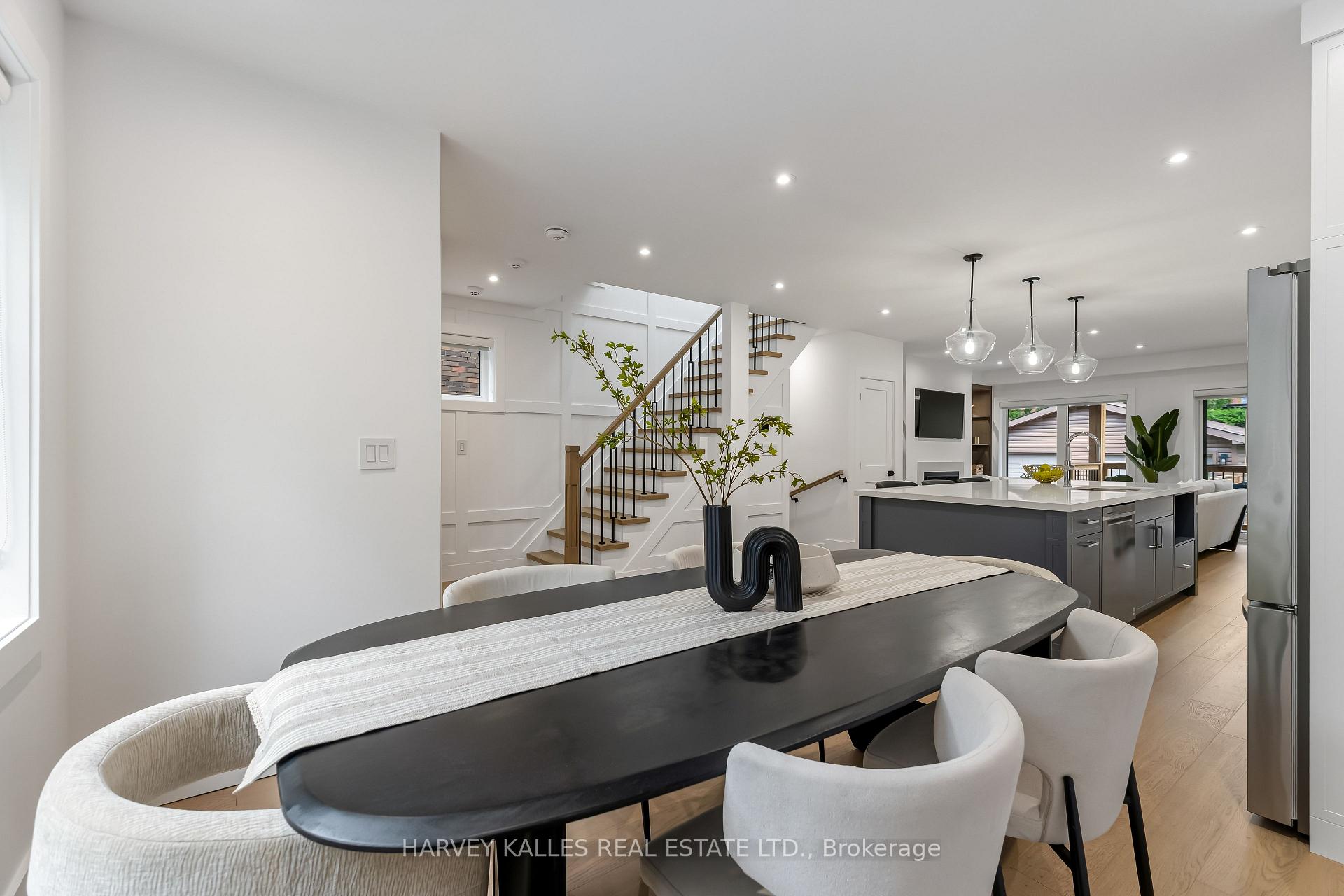 56 Glengarry Avenue, Toronto