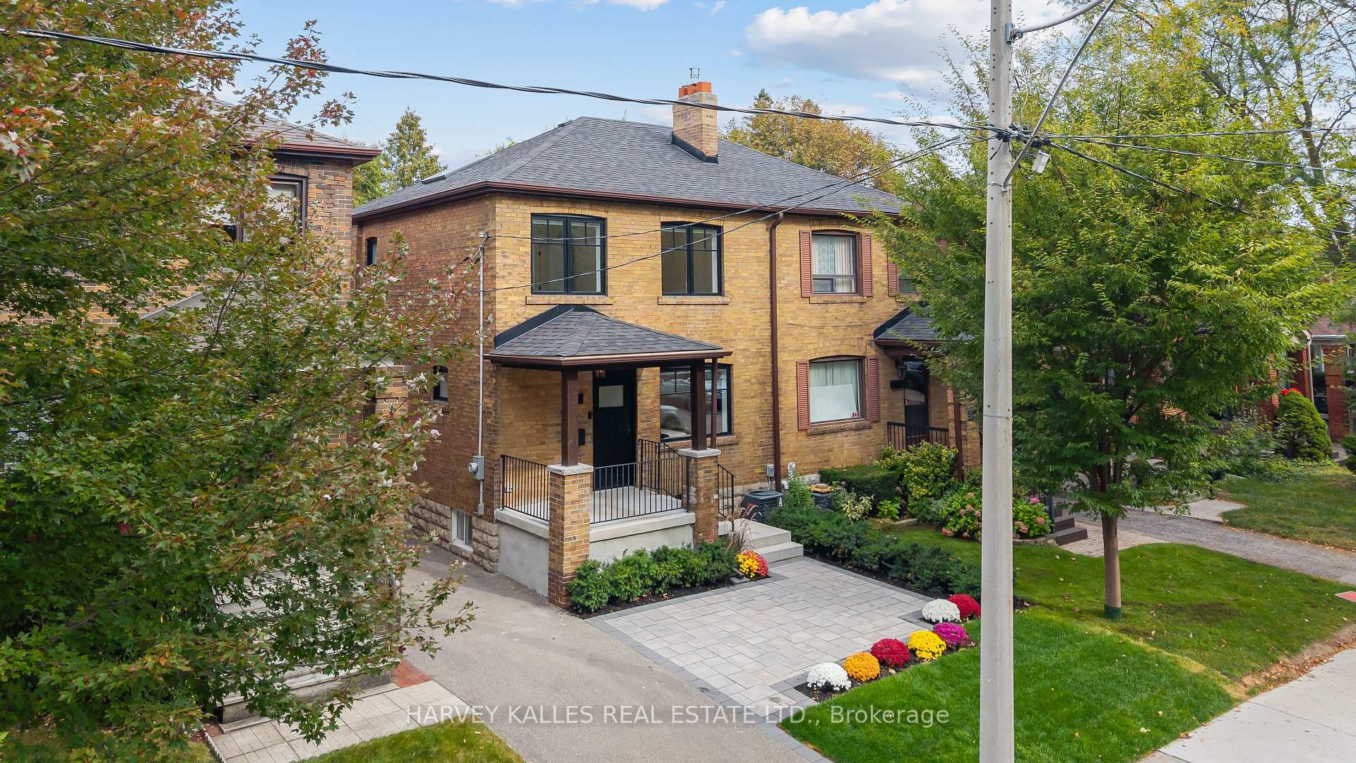 56 Glengarry Avenue, Toronto