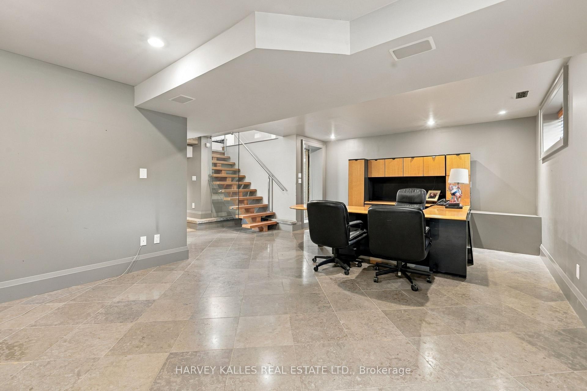 41 Hurlingham Crescent, Toronto