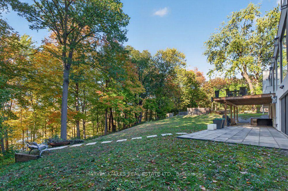 140 Sandringham Drive, Toronto