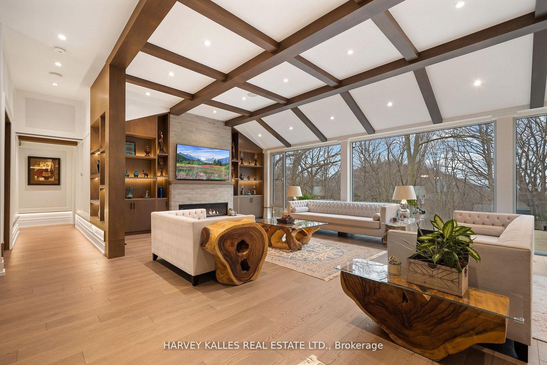 140 Sandringham Drive, Toronto