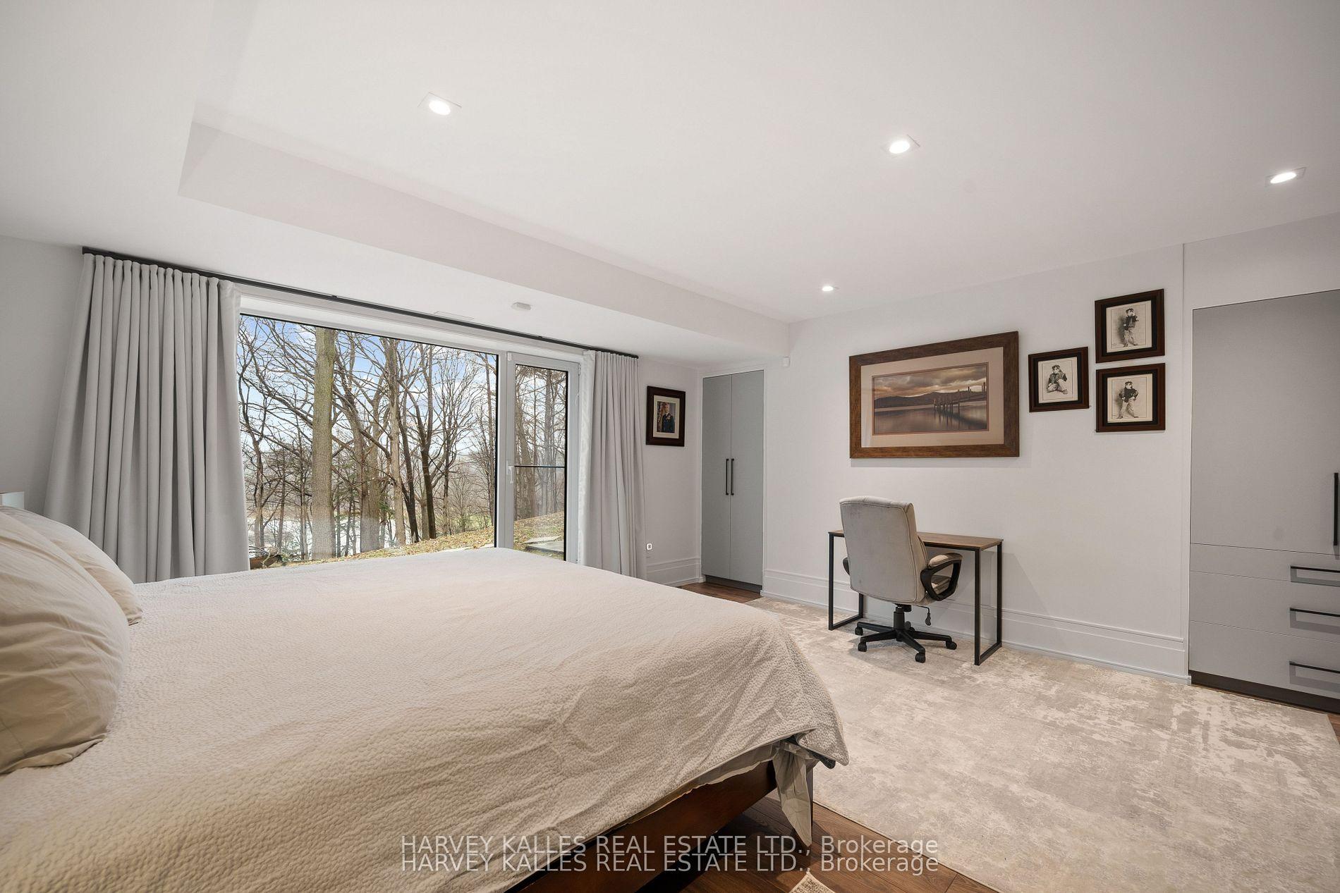 140 Sandringham Drive, Toronto