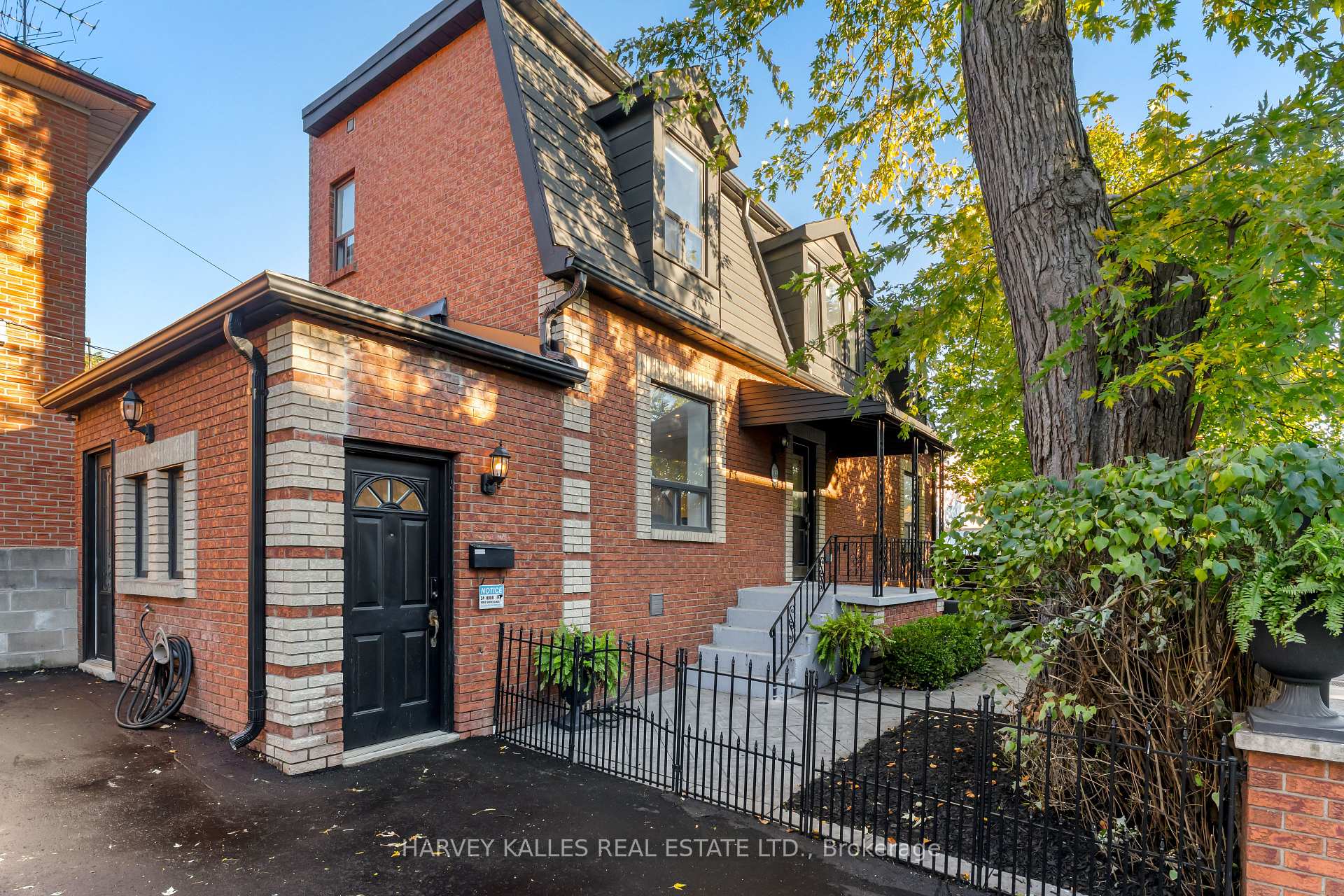 15 Markham Street, Toronto