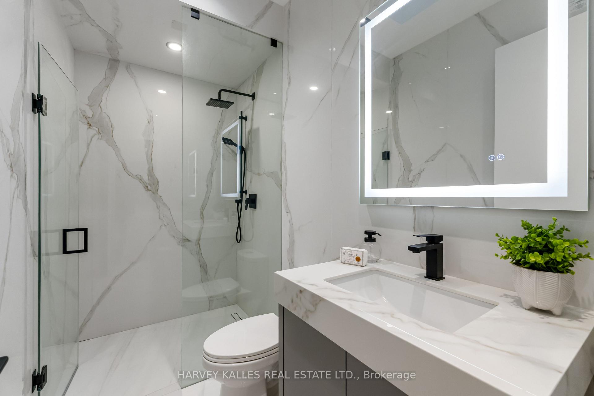 33 Saint Hilda's Avenue, Toronto