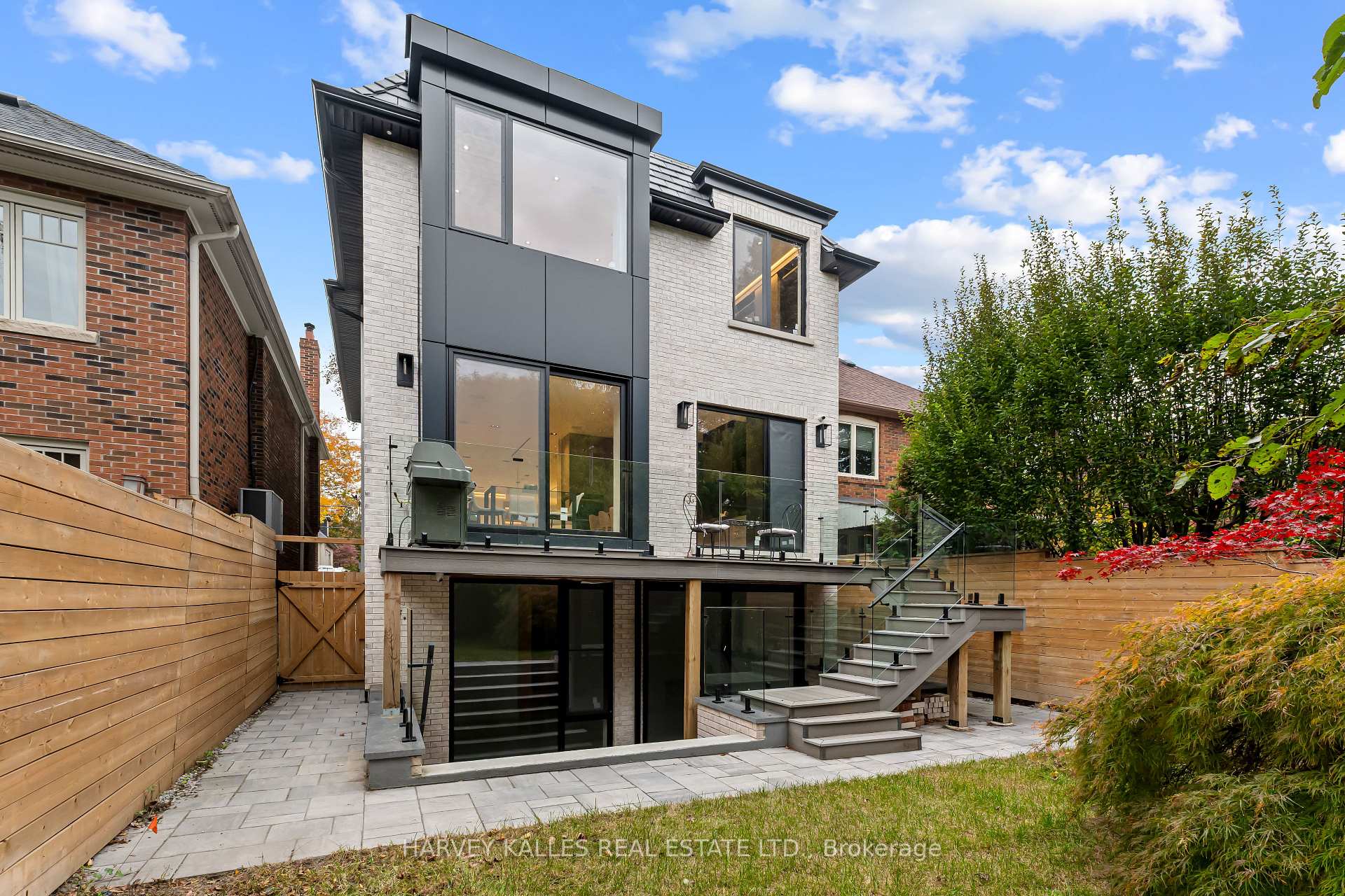 33 Saint Hilda's Avenue, Toronto