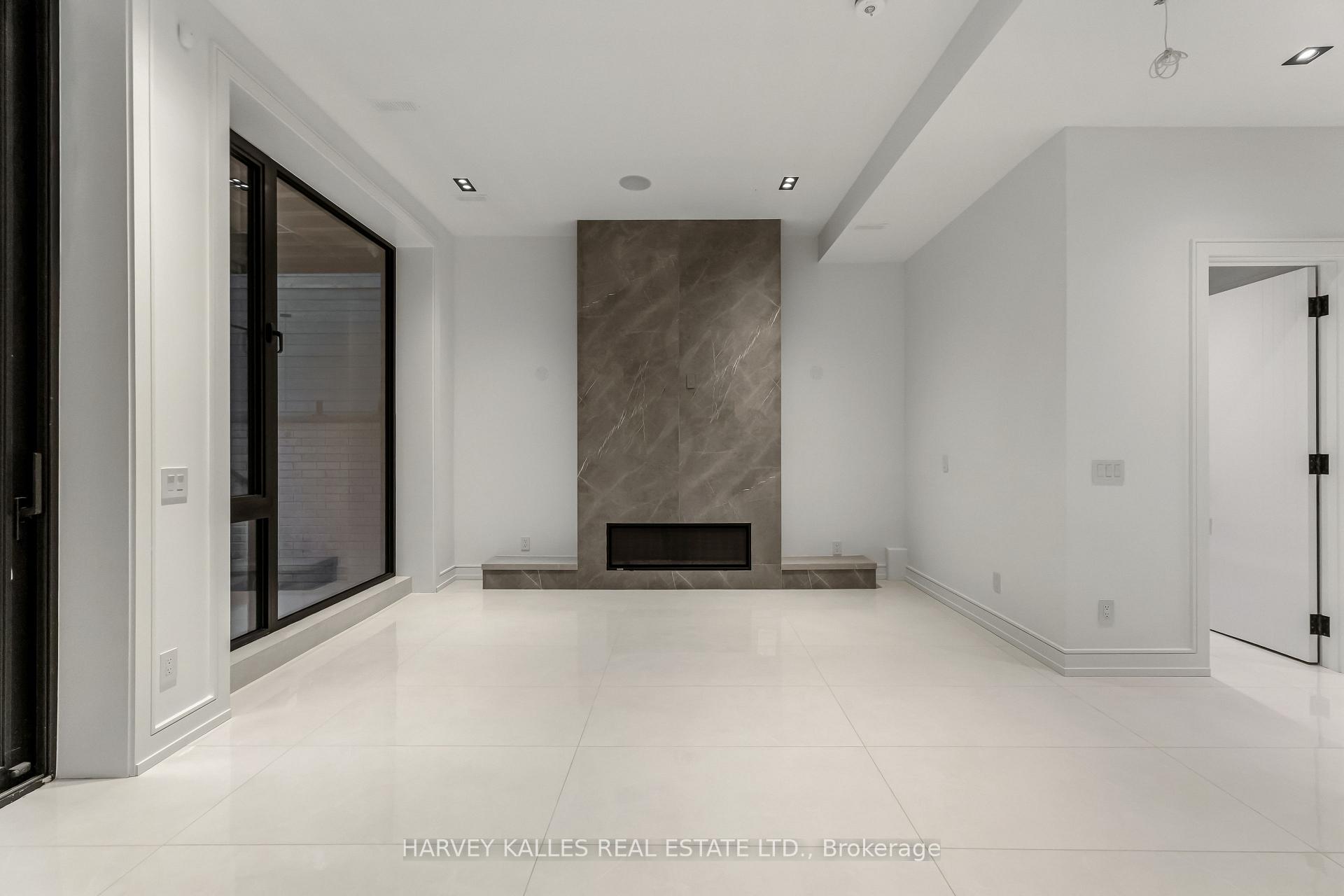 33 Saint Hilda's Avenue, Toronto