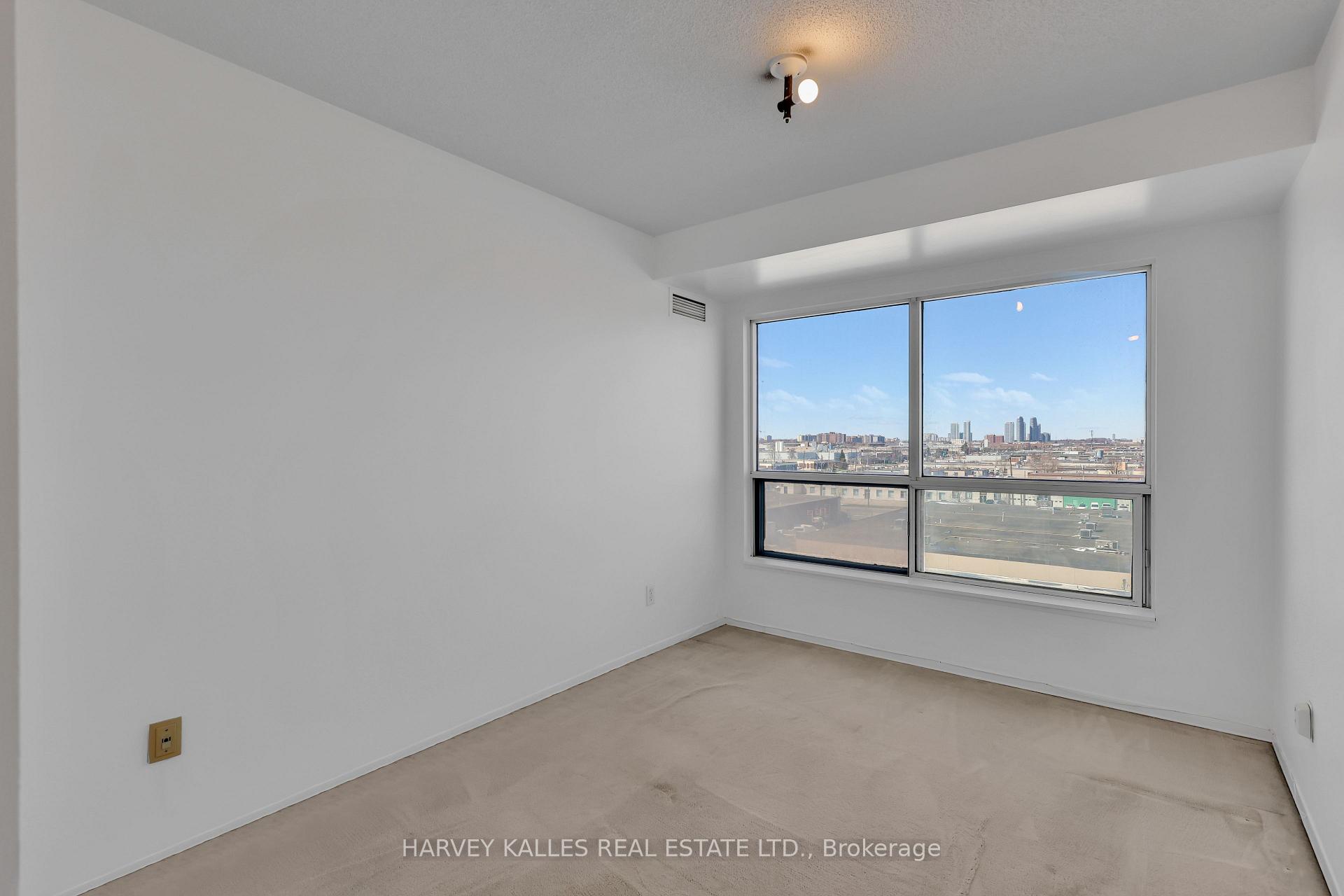 1470 Midland Avenue 609