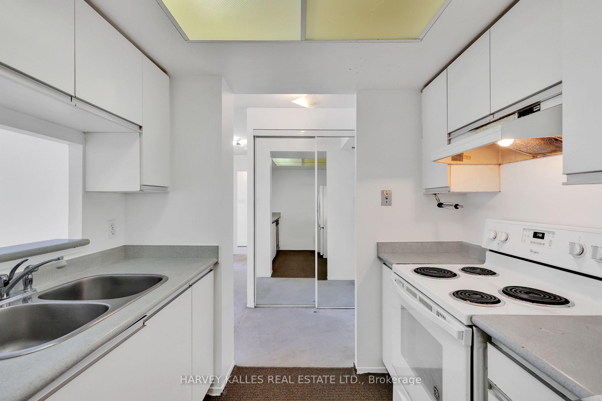 1470 Midland Avenue 609