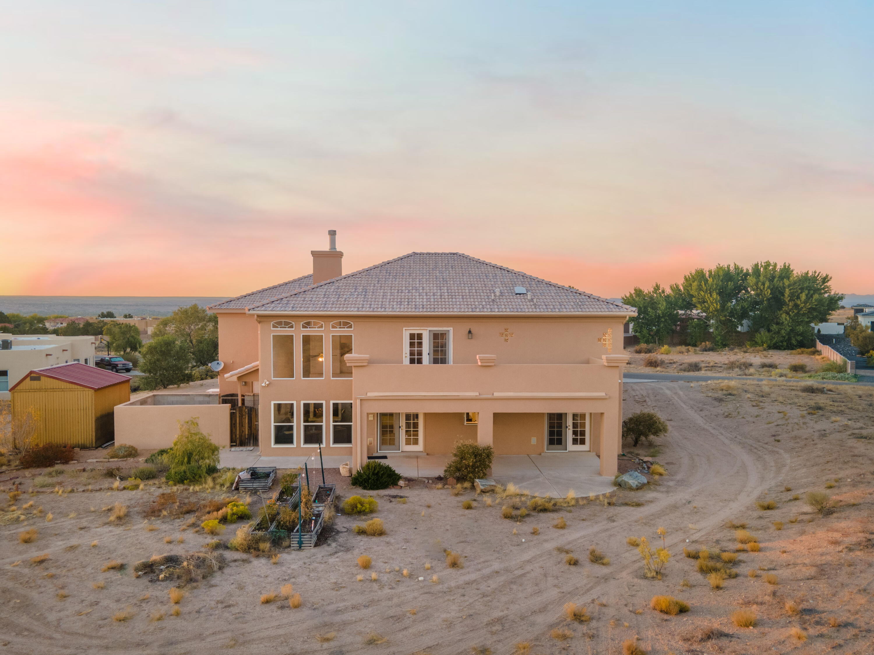 7720 Venice Avenue NE