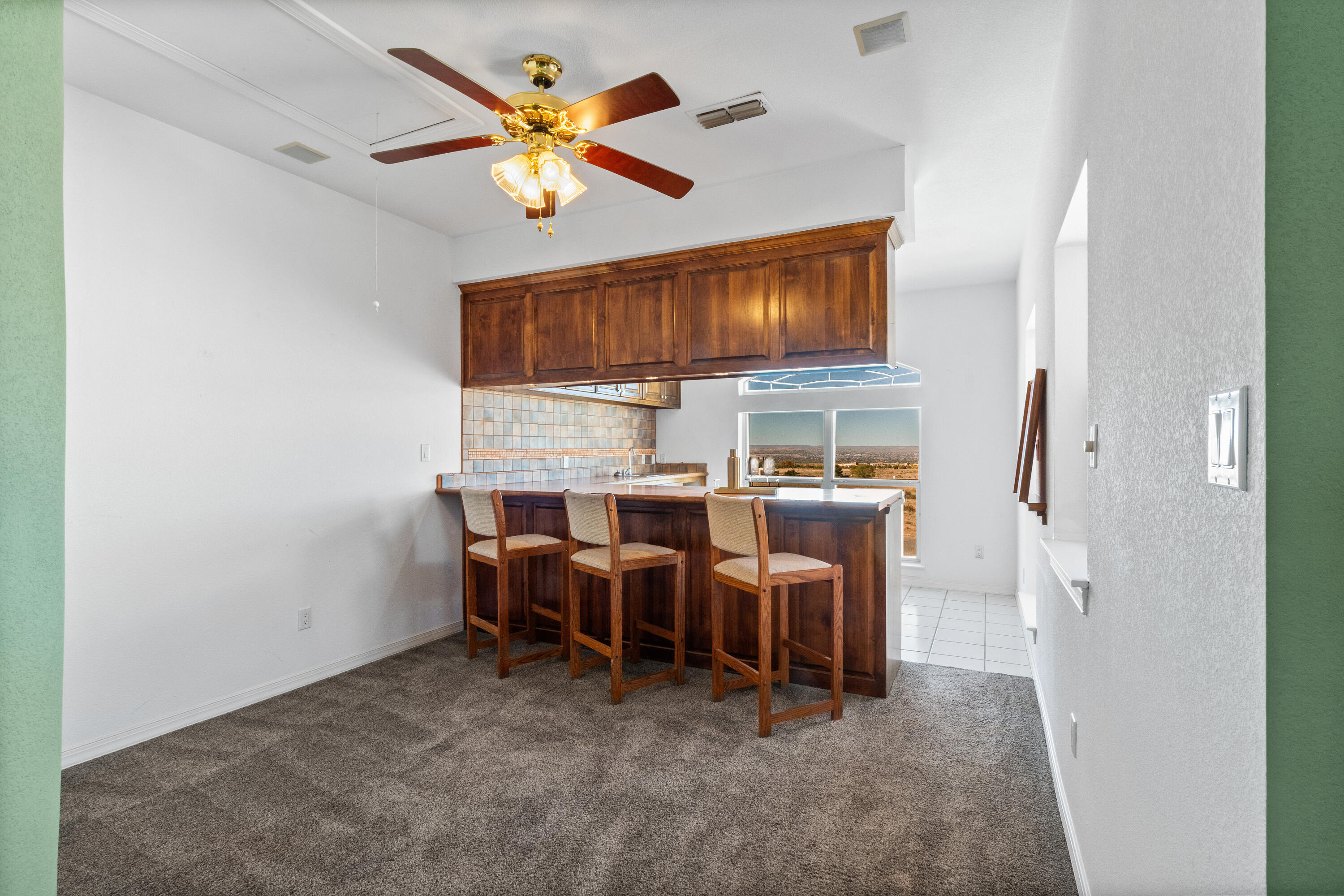 7720 Venice Avenue NE