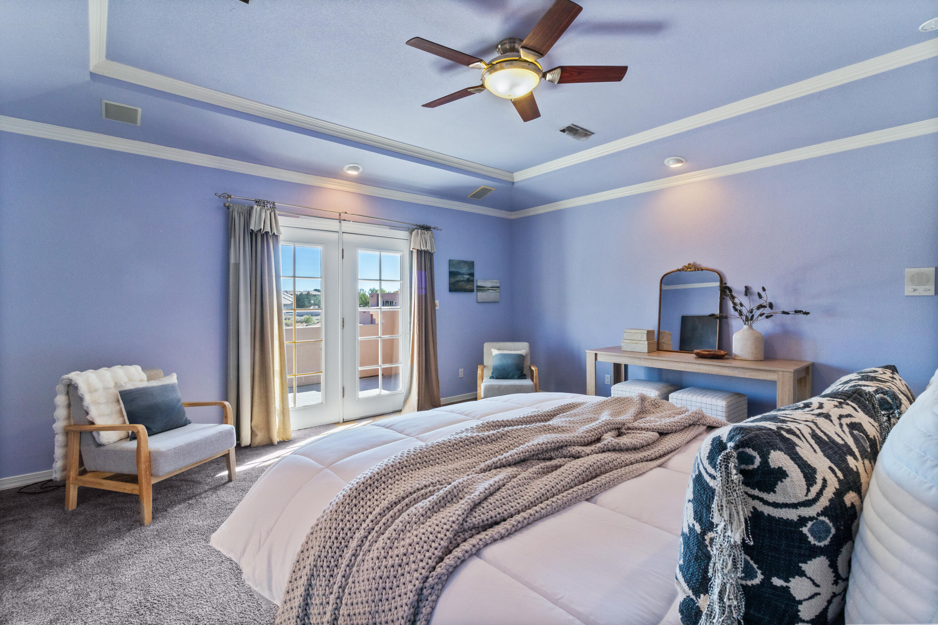 7720 Venice Avenue NE