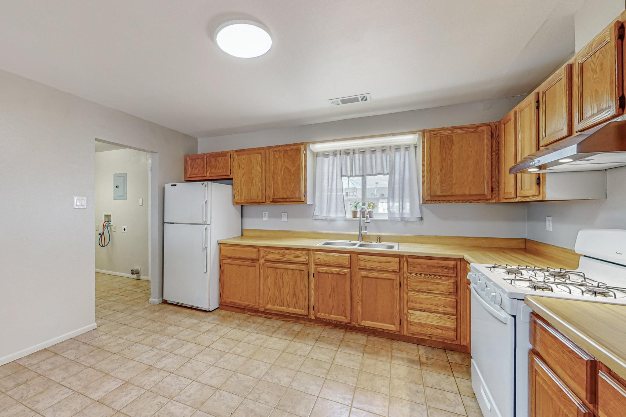 10300 Marble Place NE