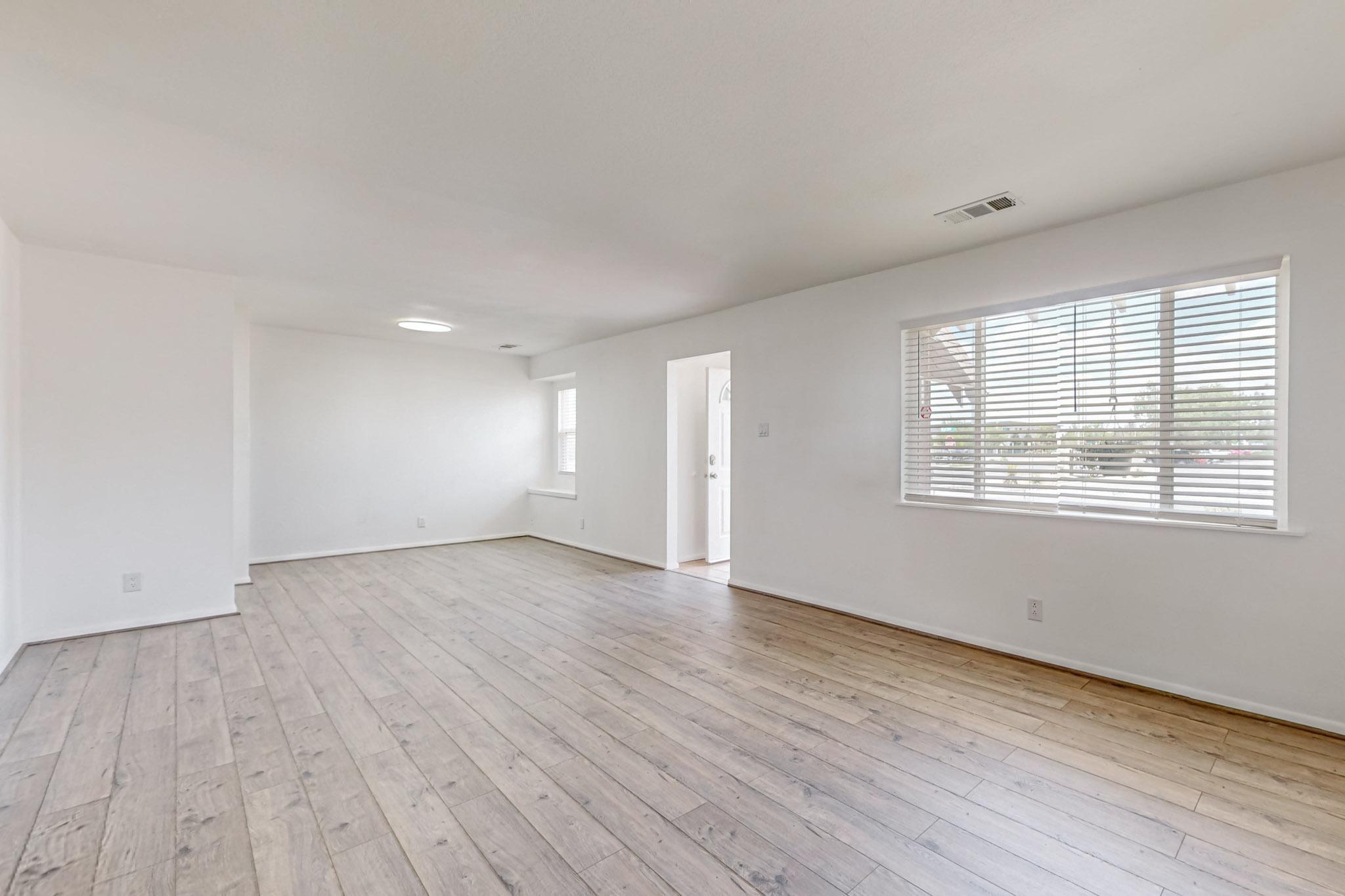 10300 Marble Place NE