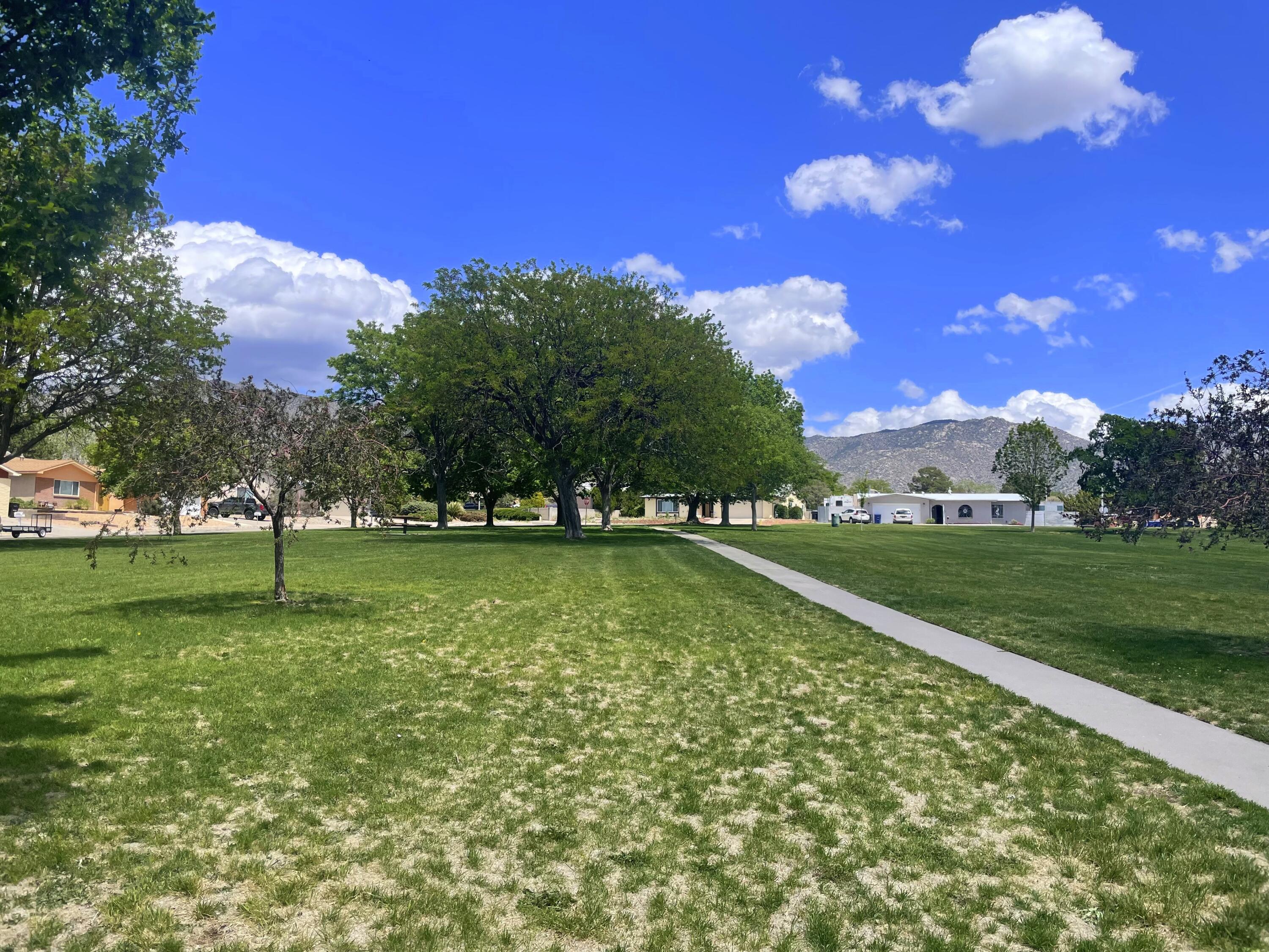 12512 Summer Avenue NE