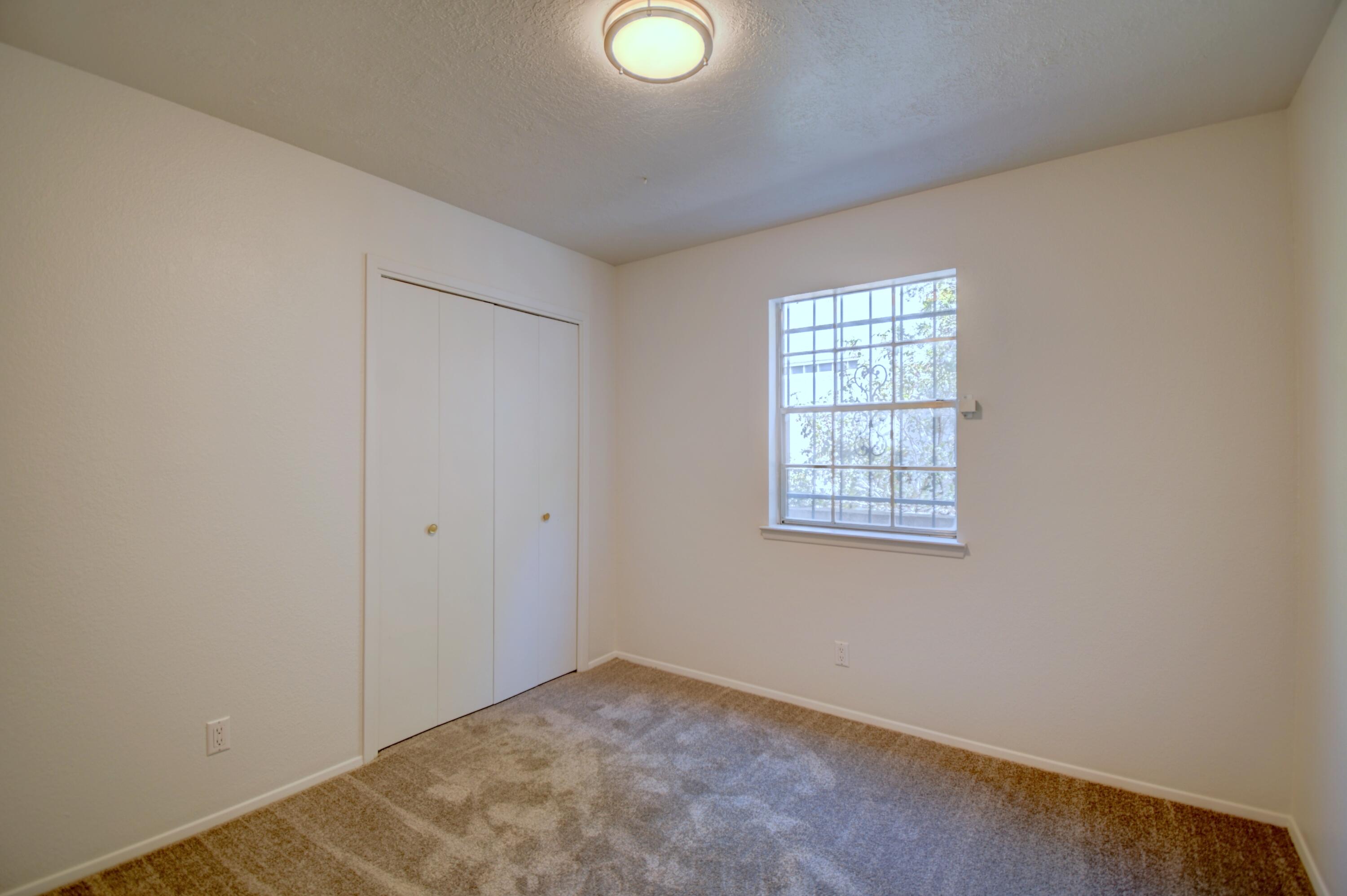 12512 Summer Avenue NE