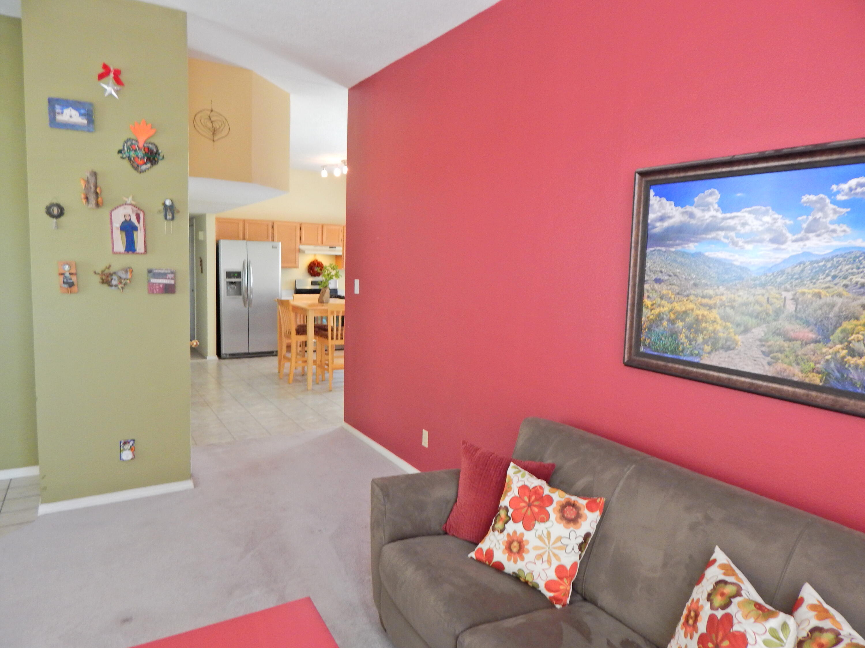 7309 Prenda De Plata NW