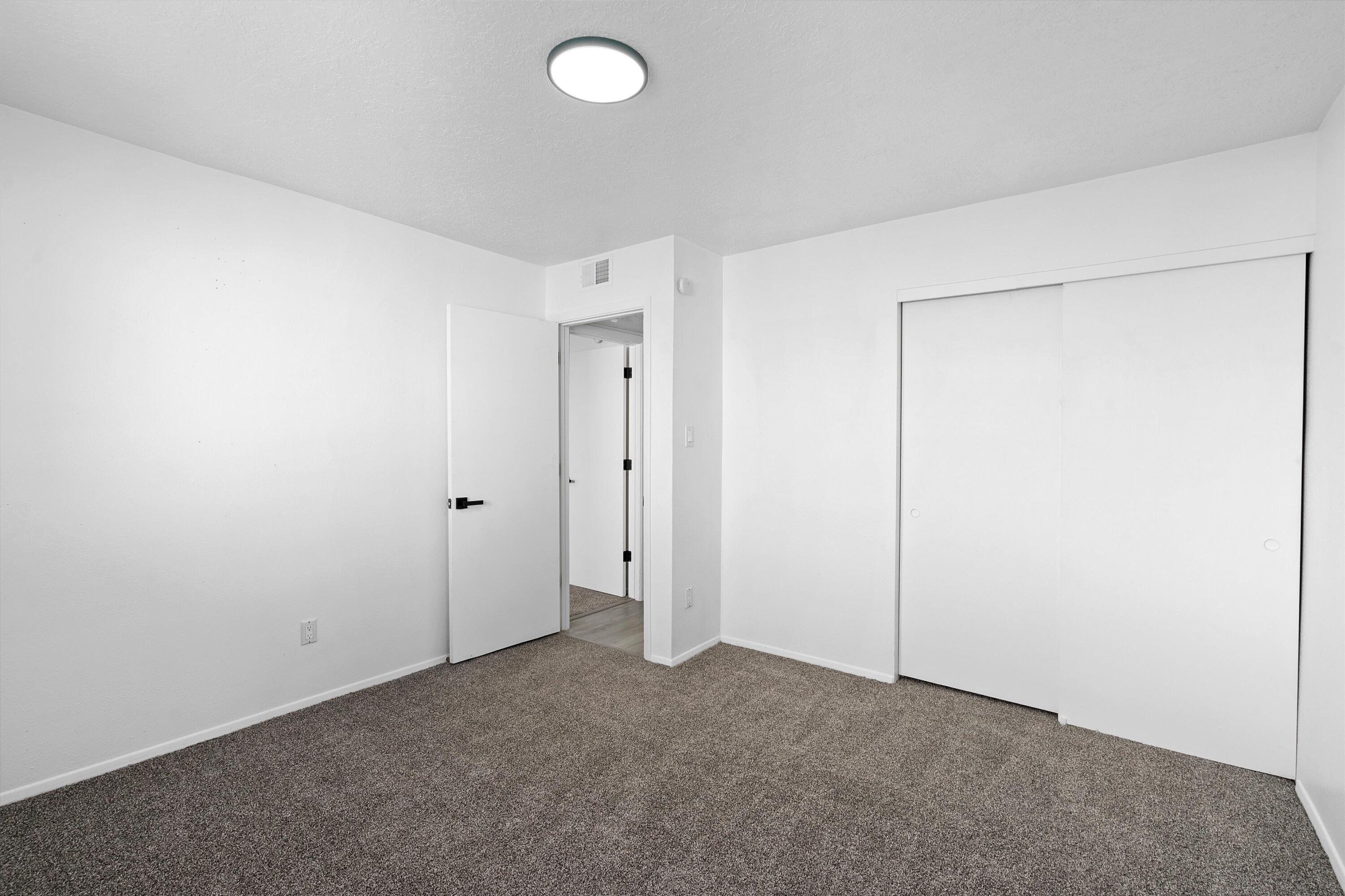 12672 Indian Place NE