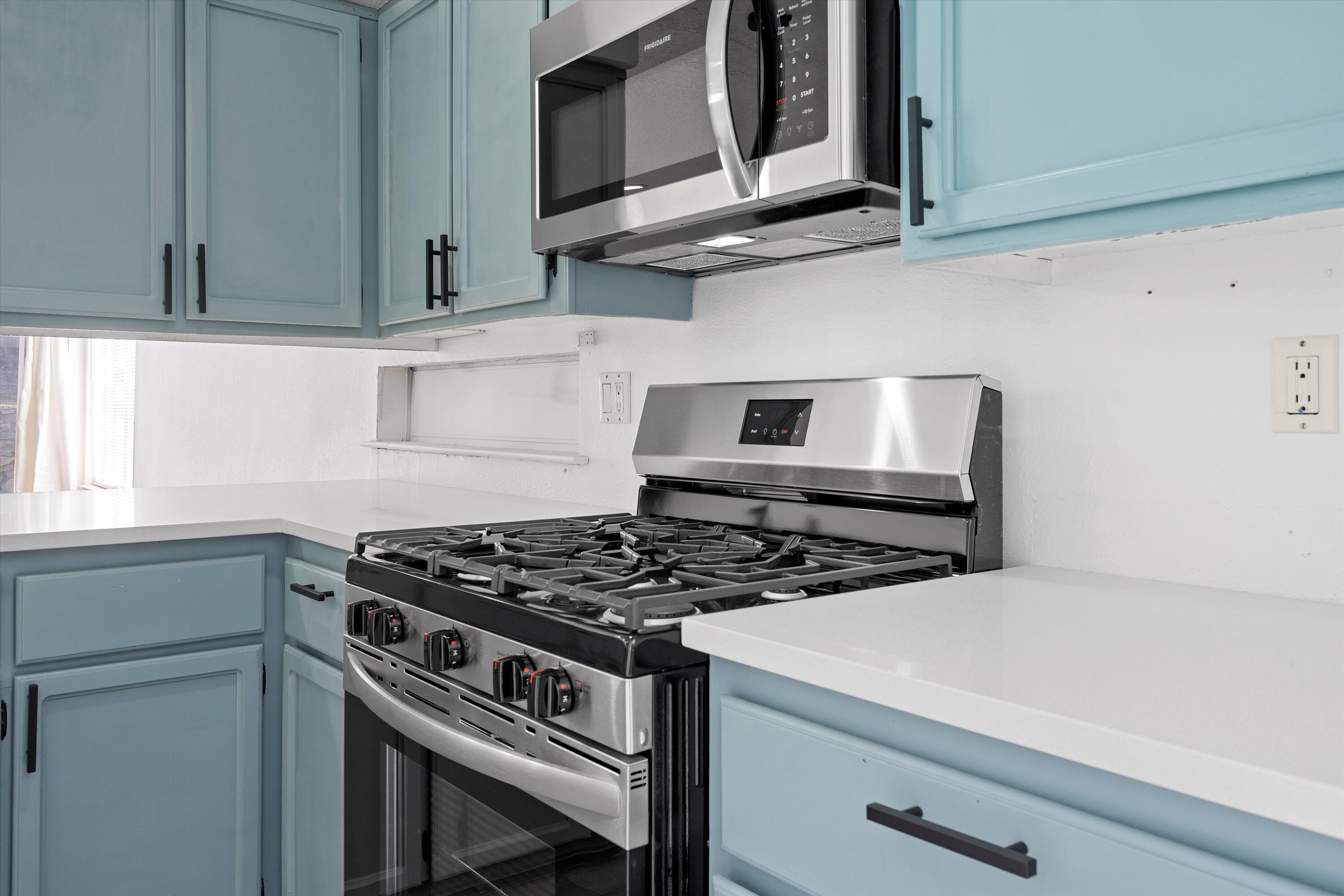 12672 Indian Place NE