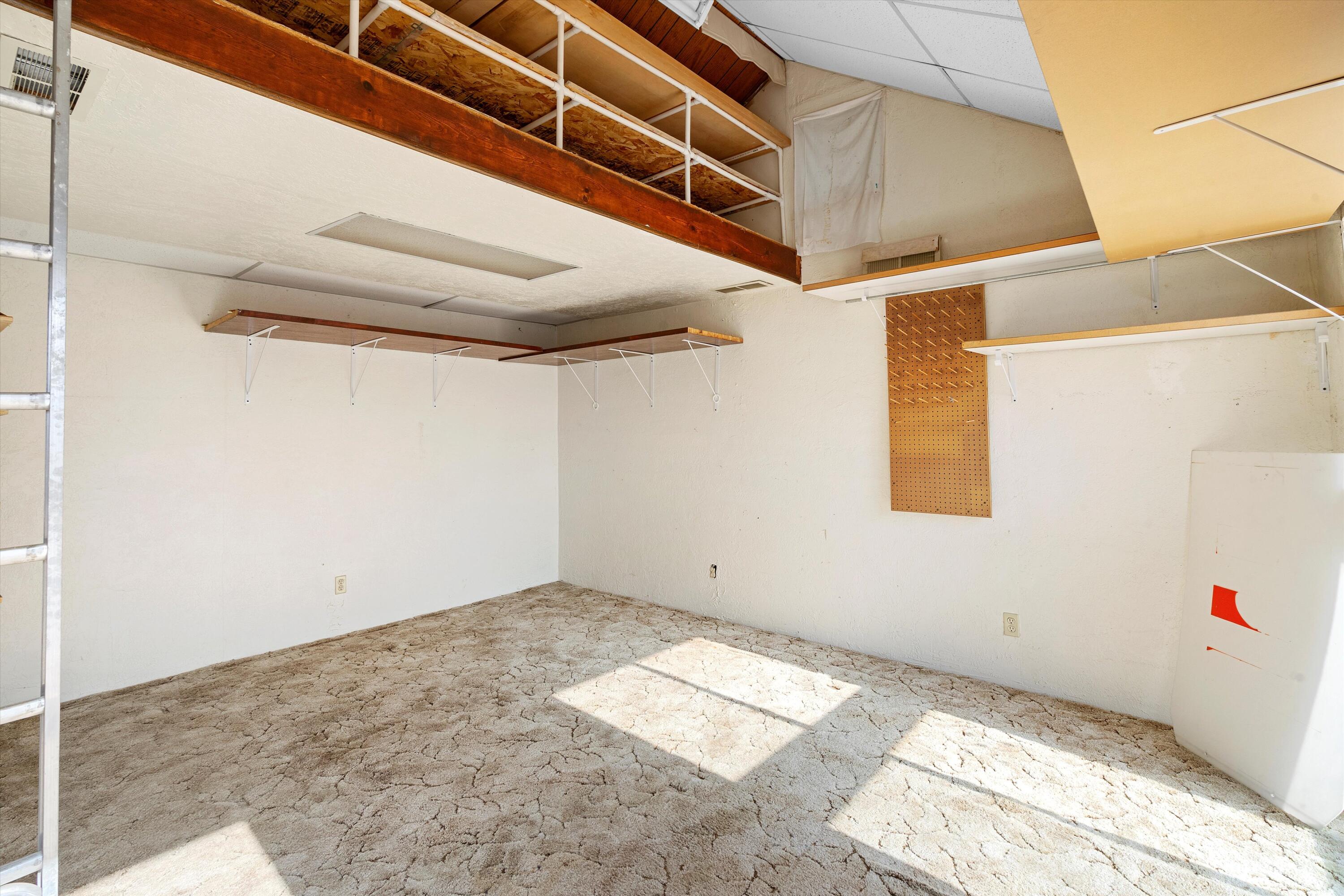 12672 Indian Place NE