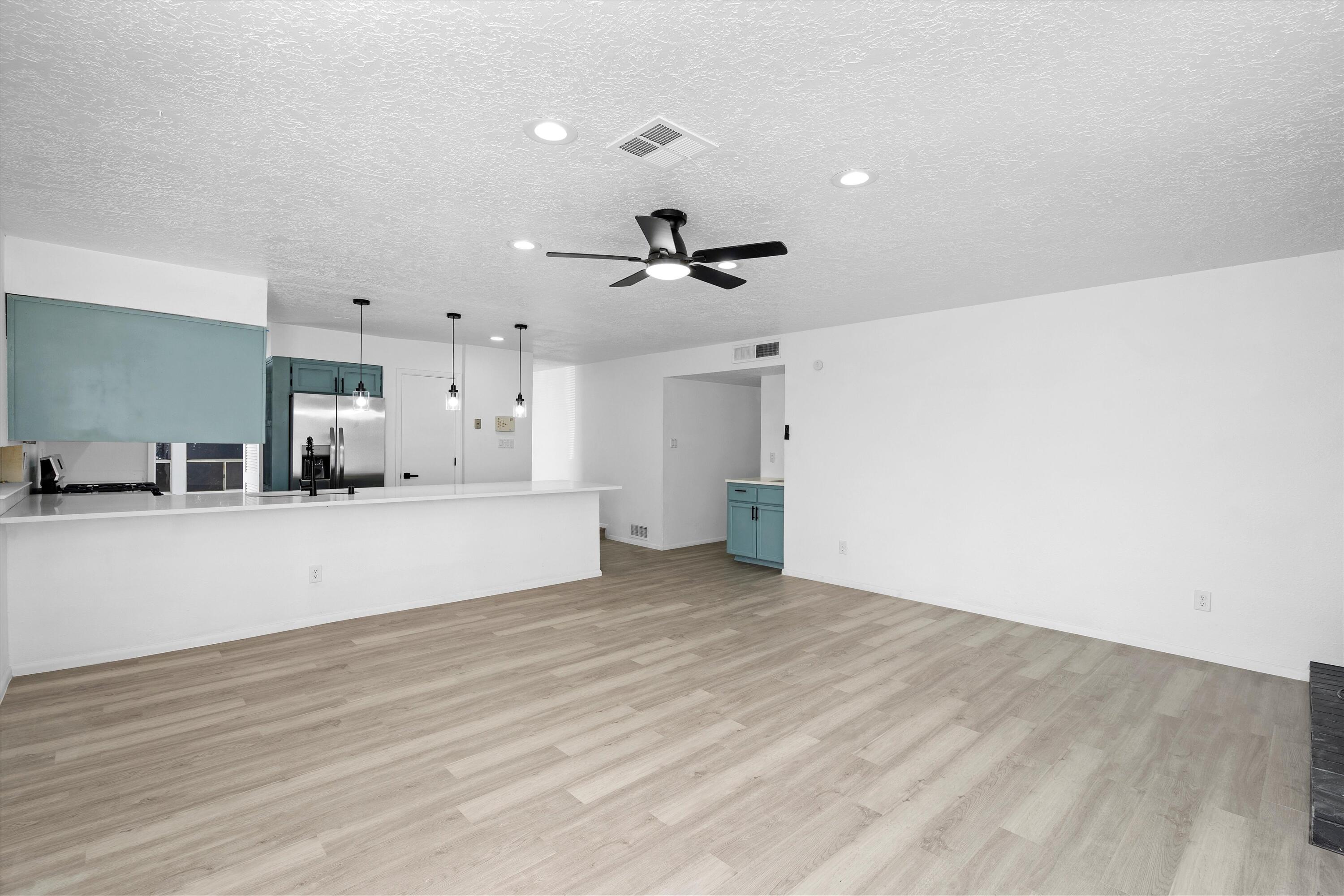 12672 Indian Place NE