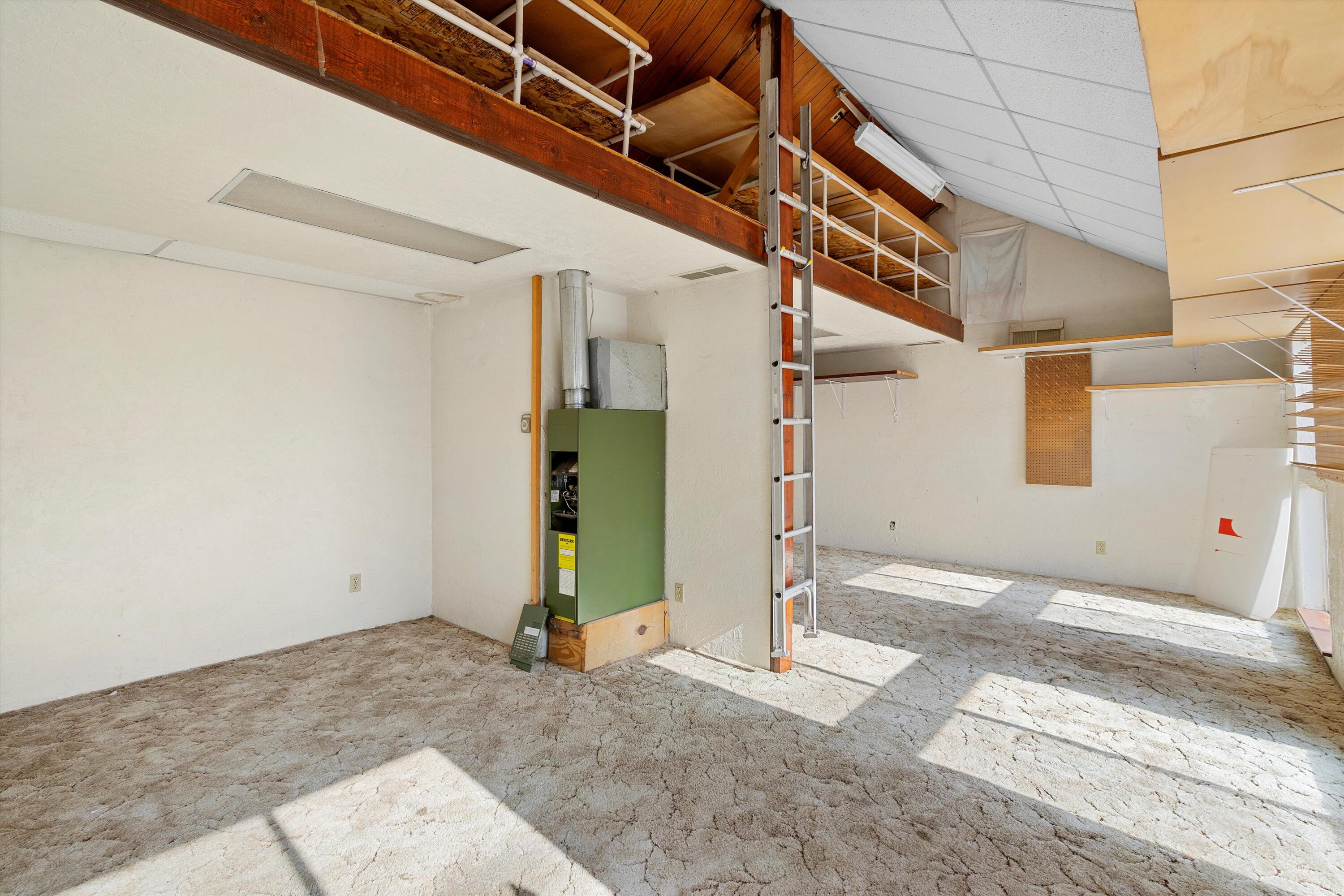 12672 Indian Place NE