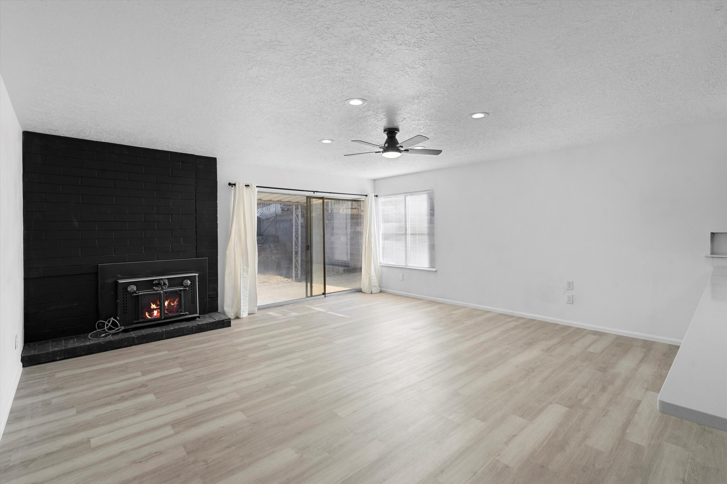 12672 Indian Place NE