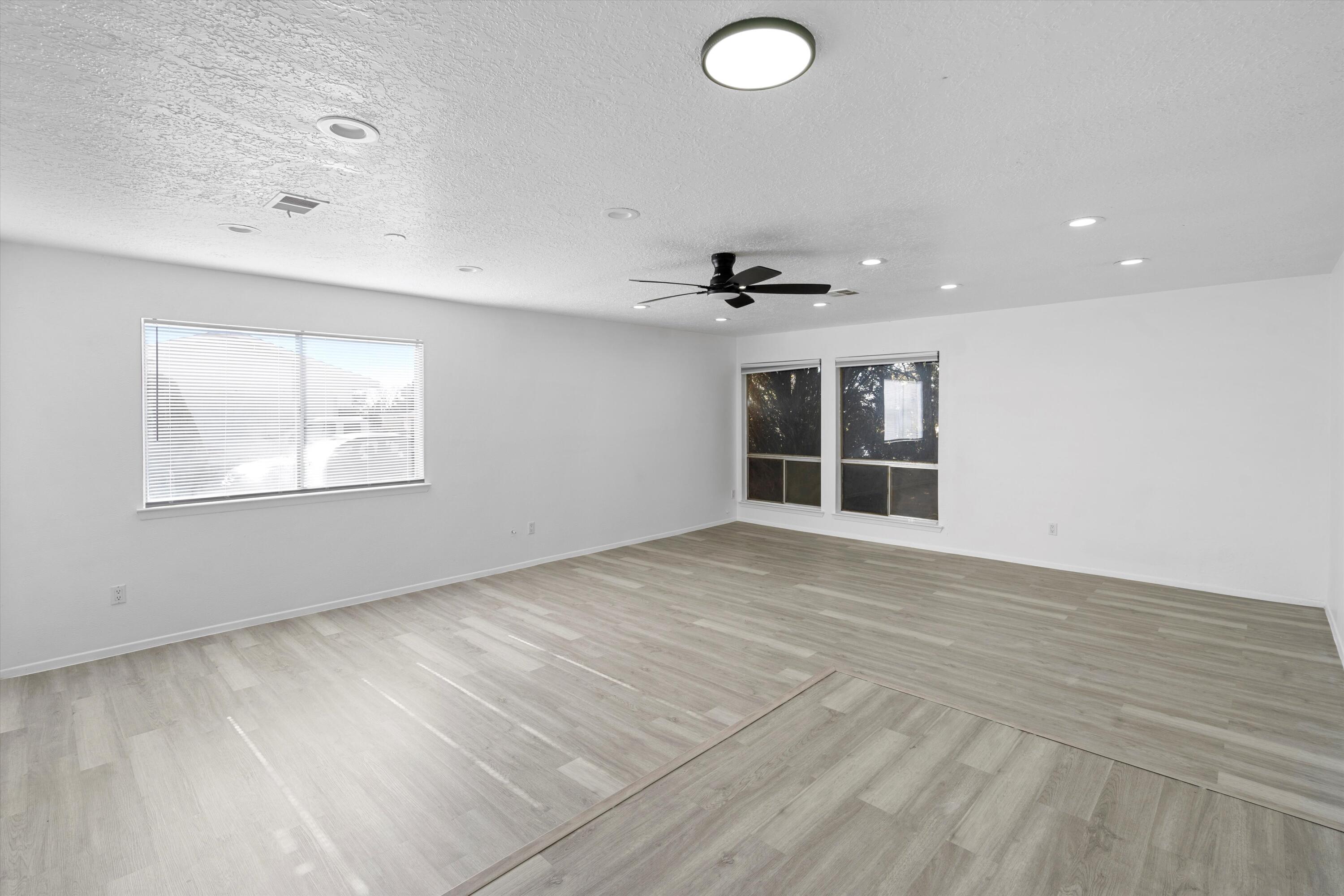 12672 Indian Place NE