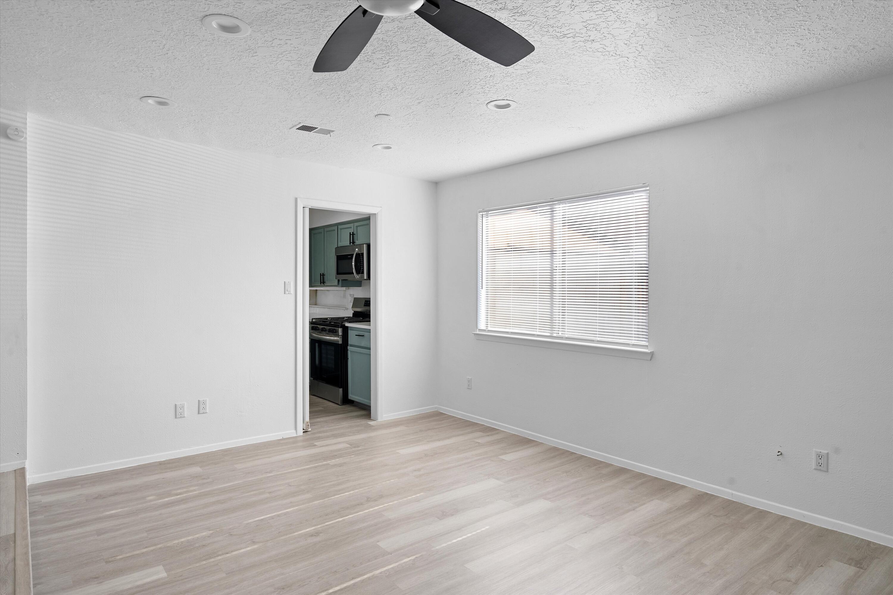 12672 Indian Place NE