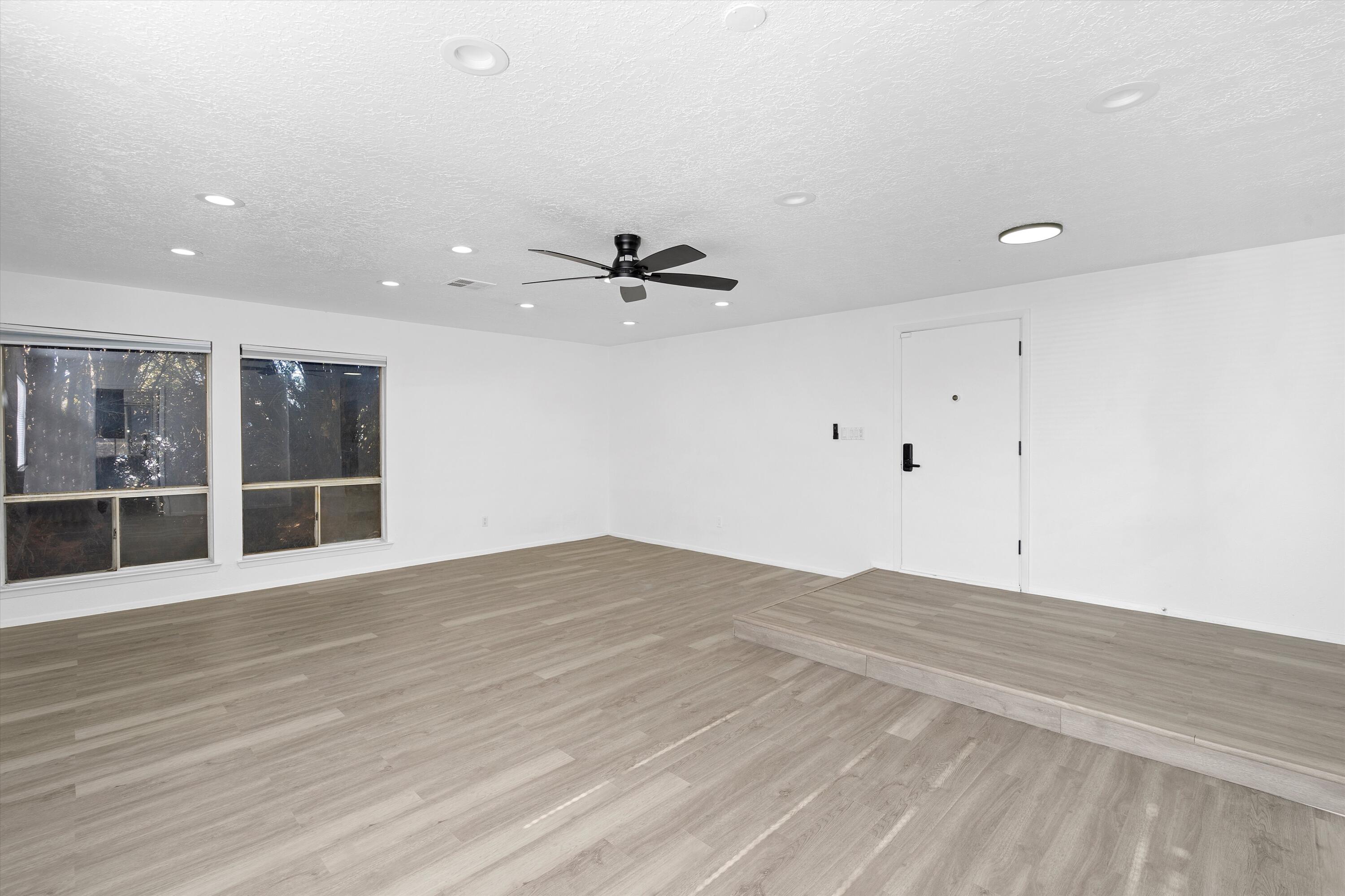 12672 Indian Place NE