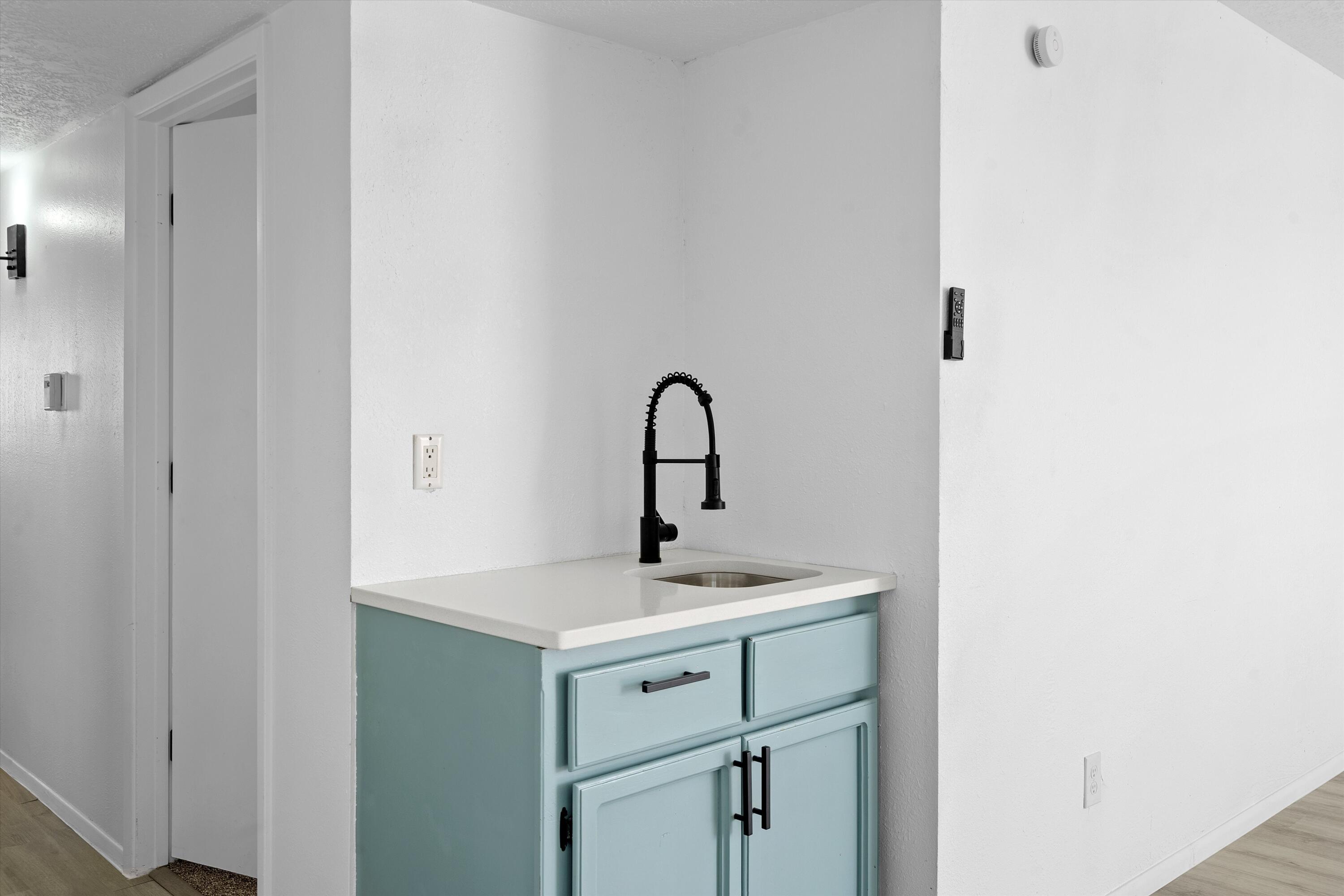 12672 Indian Place NE