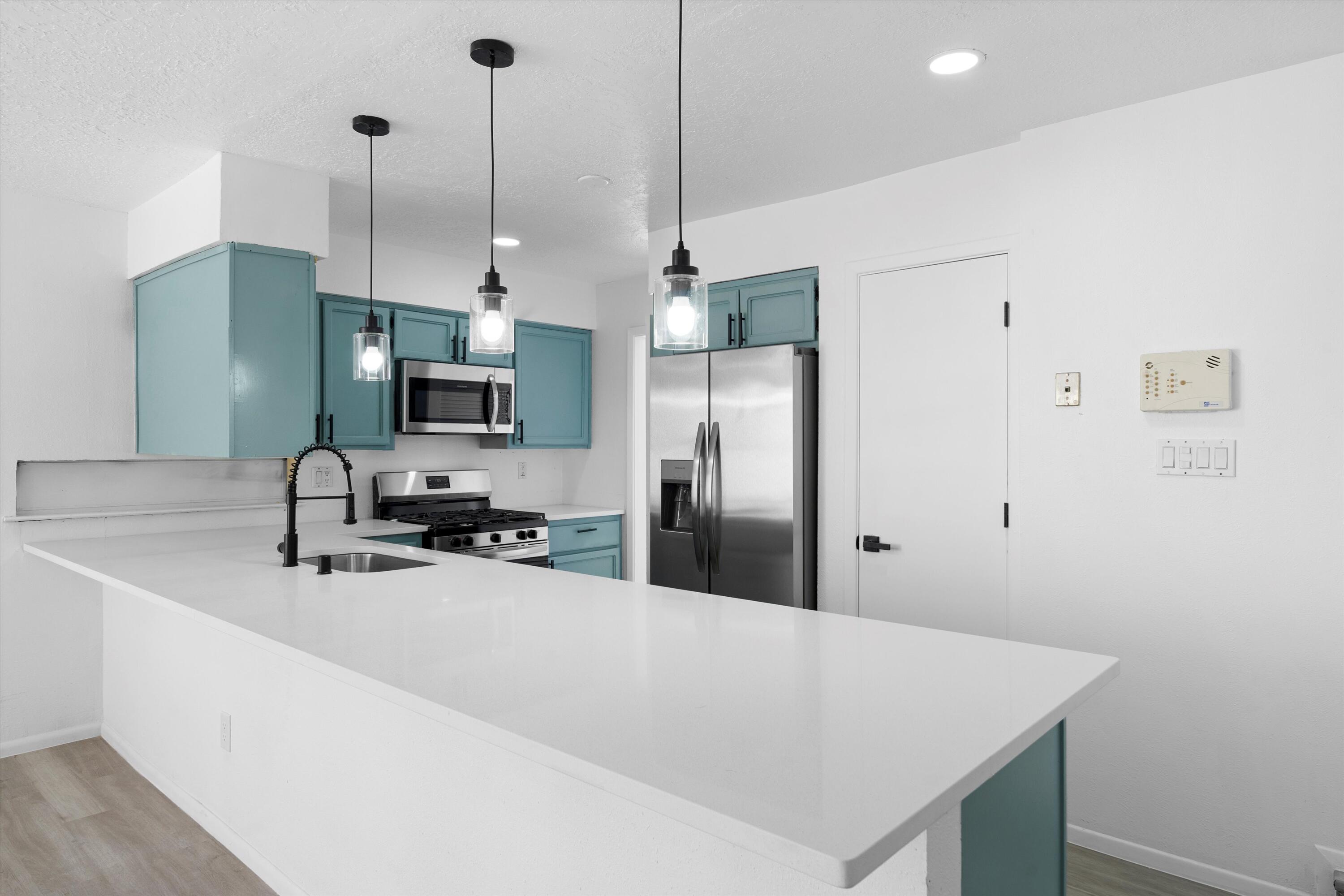 12672 Indian Place NE