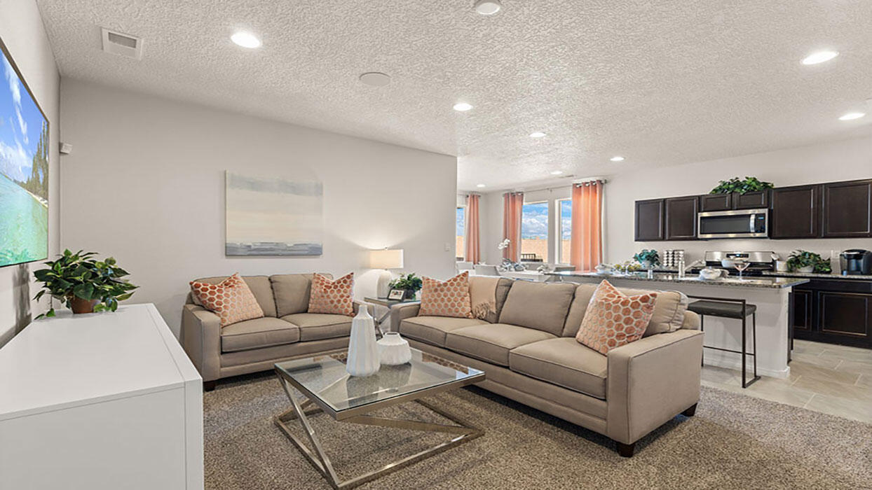 4110 Silver Springs Road NE