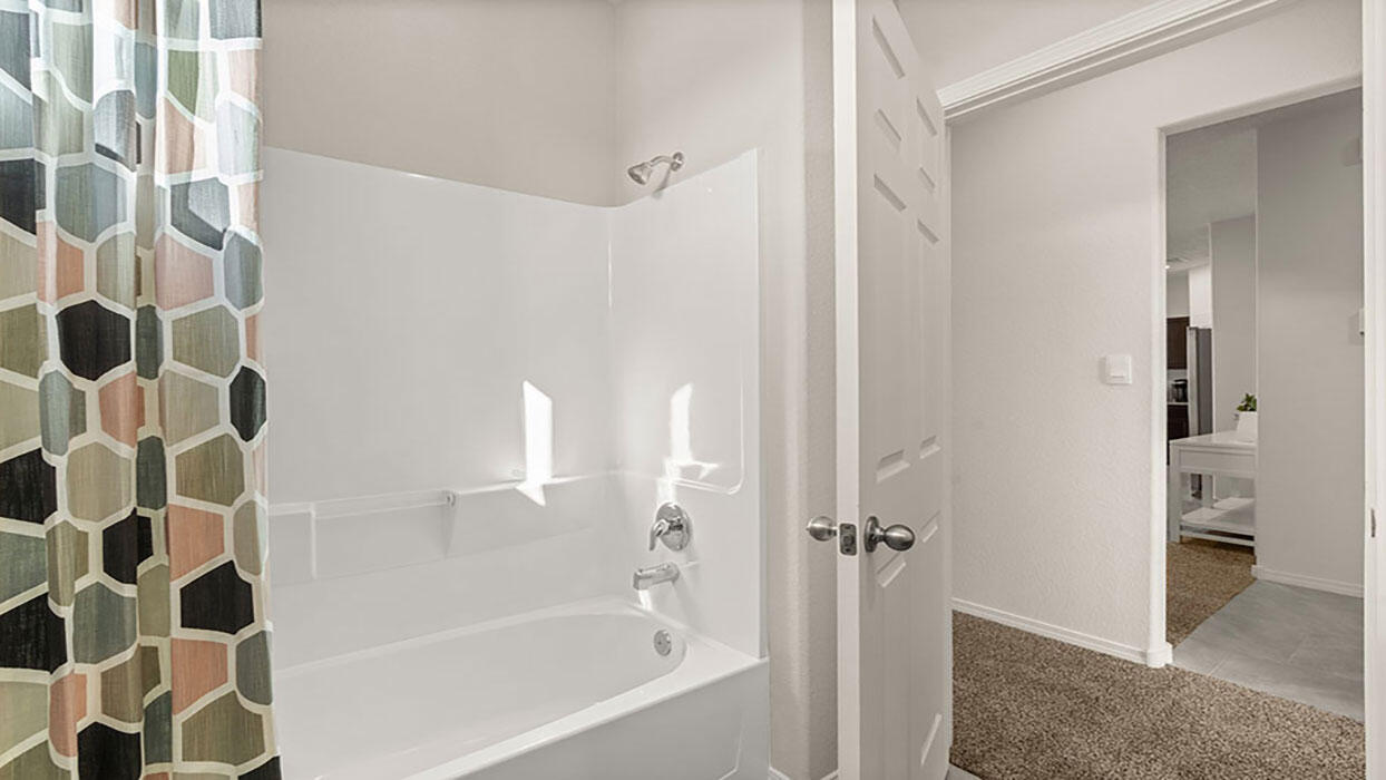 4110 Silver Springs Road NE