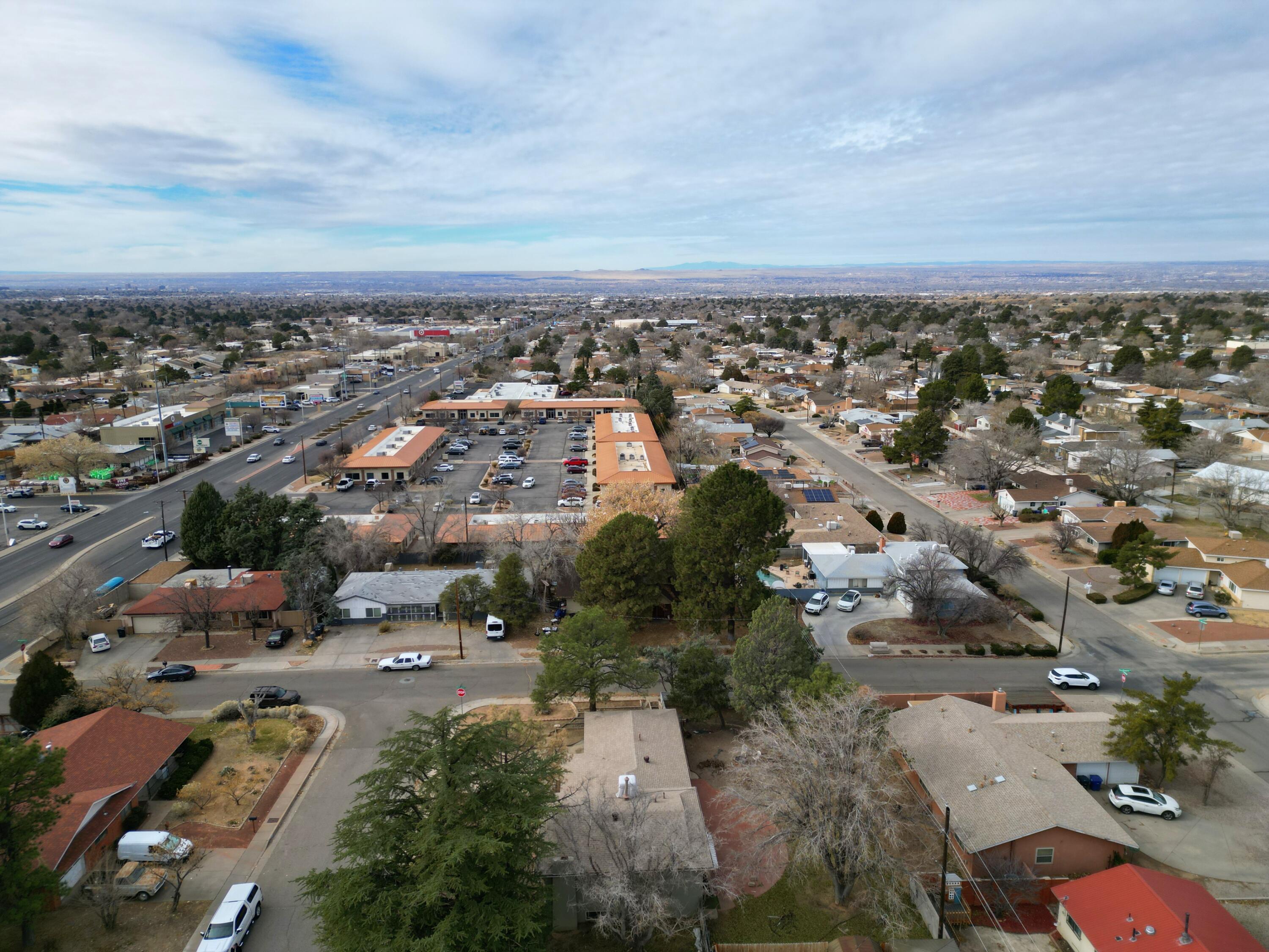 9301 LAS CALABAZILLAS Road NE