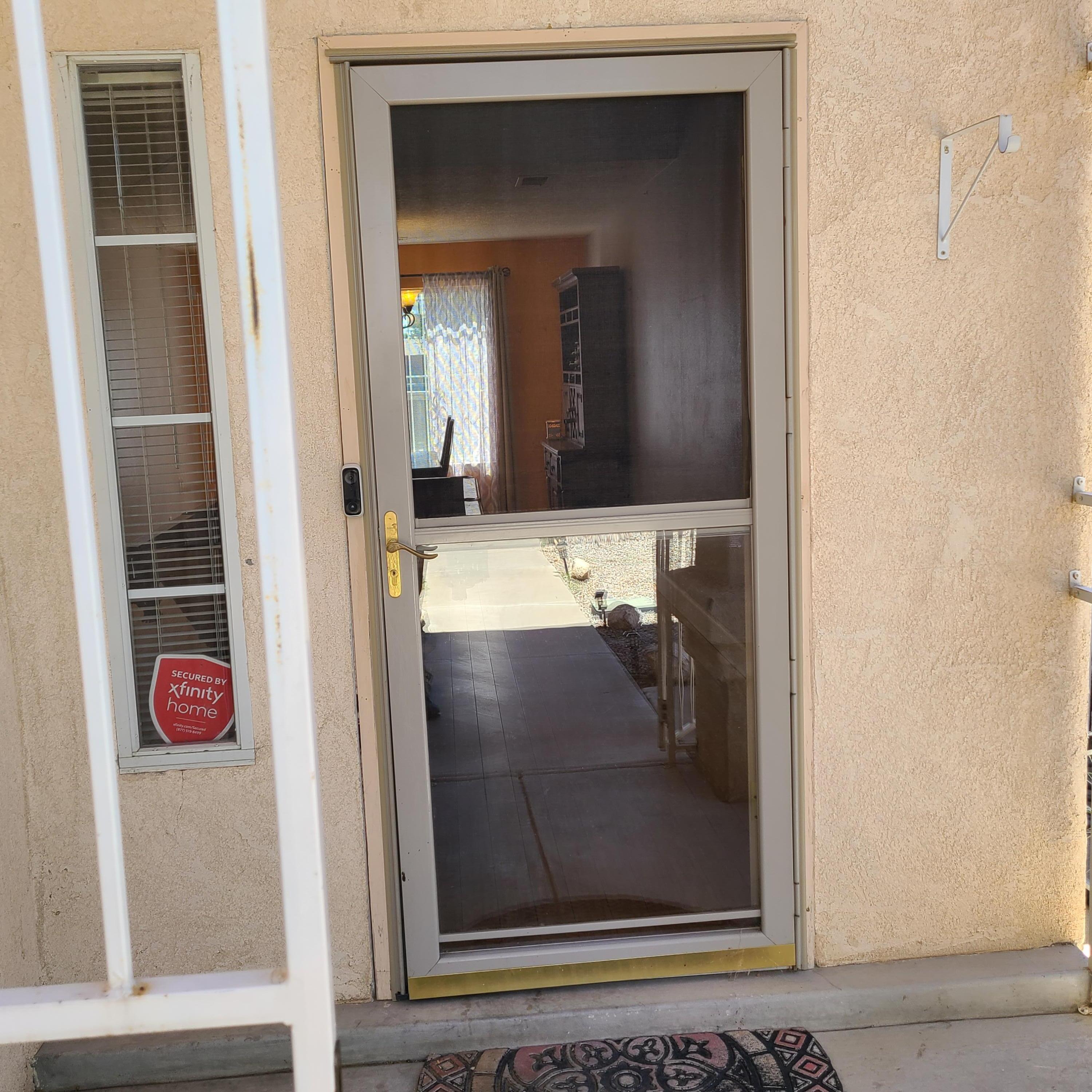 9028 EIFFEL Avenue SW