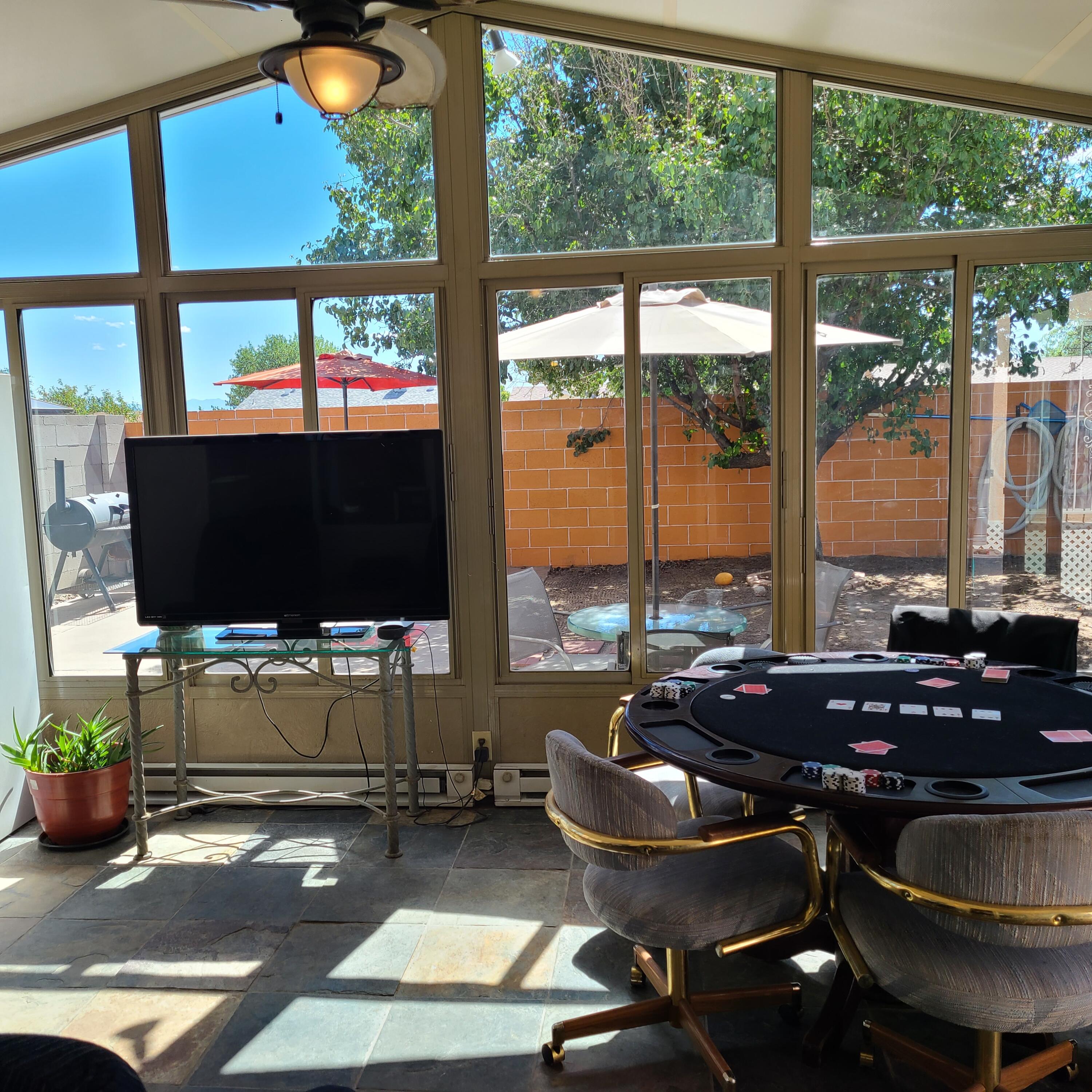 9028 EIFFEL Avenue SW