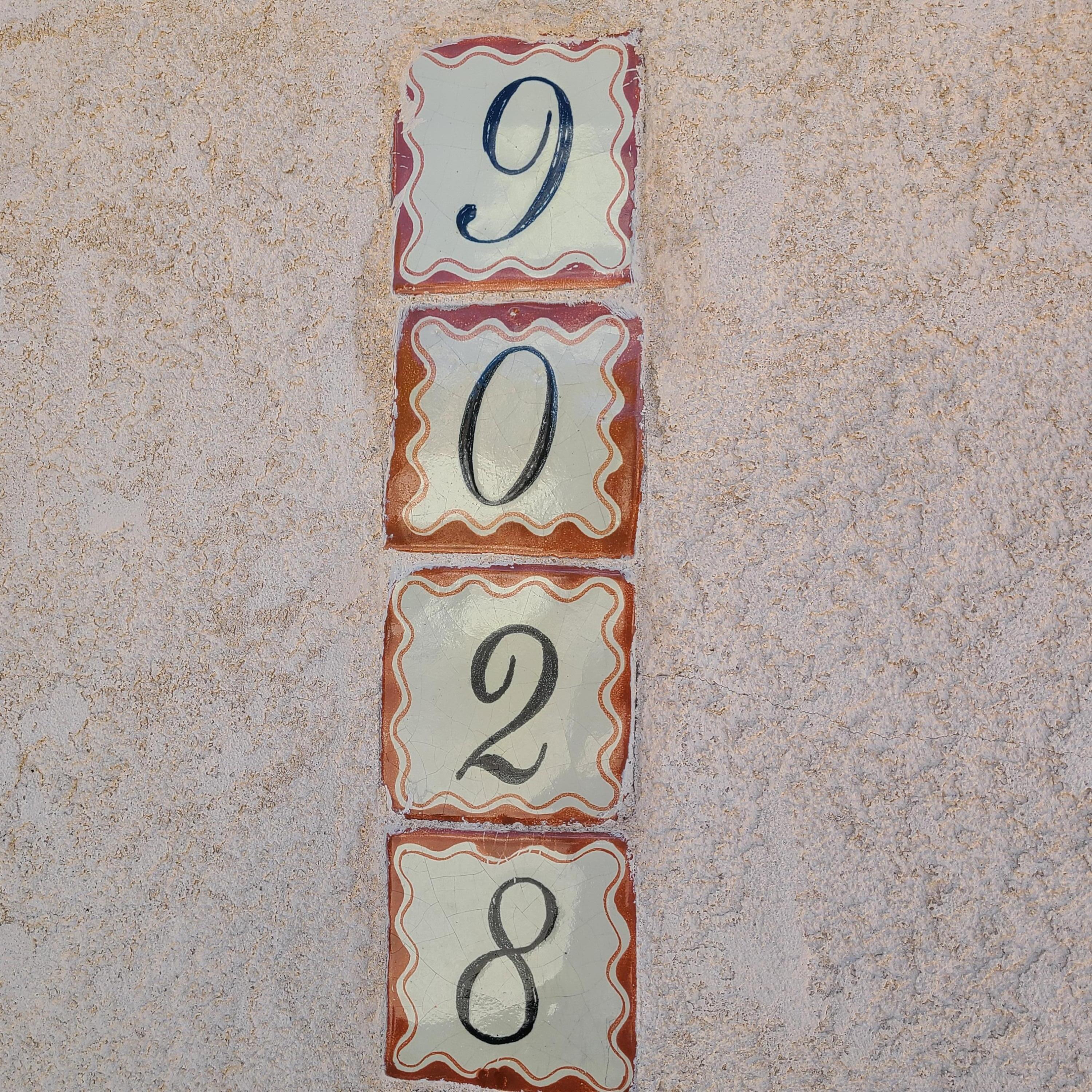 9028 EIFFEL Avenue SW