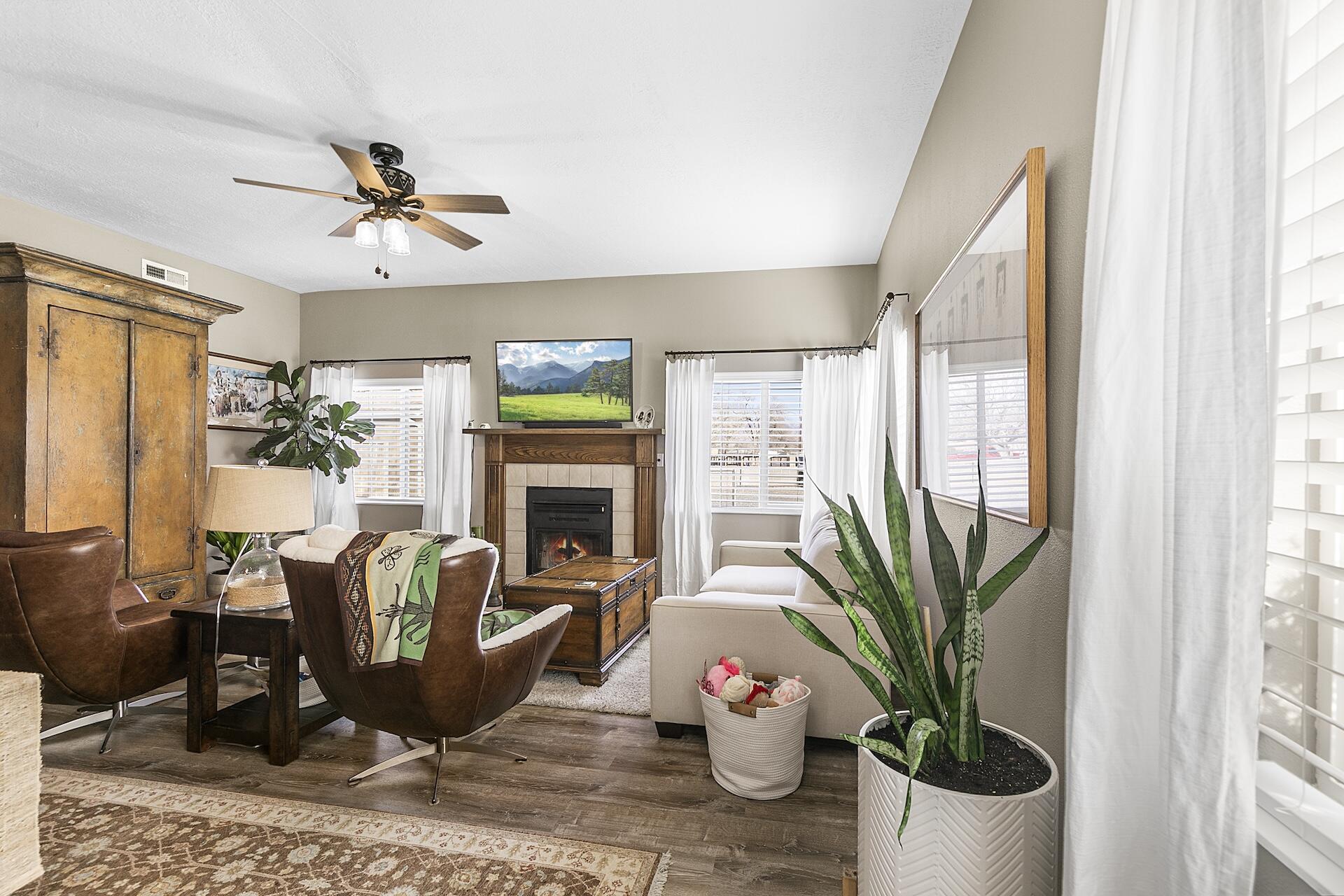 1439 VAN CLEAVE Road NW