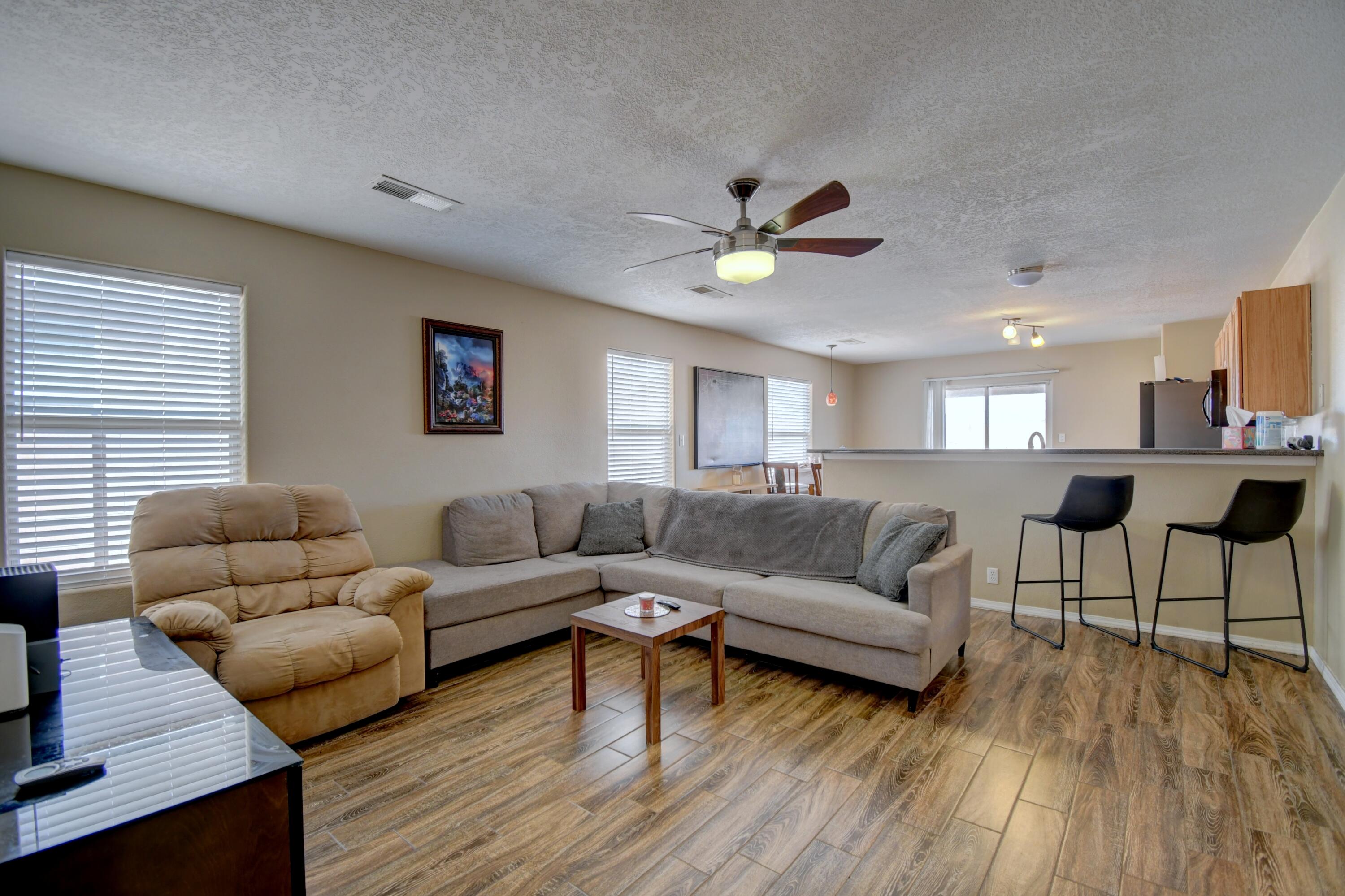 5819 NIGHT SHADOW Avenue NW